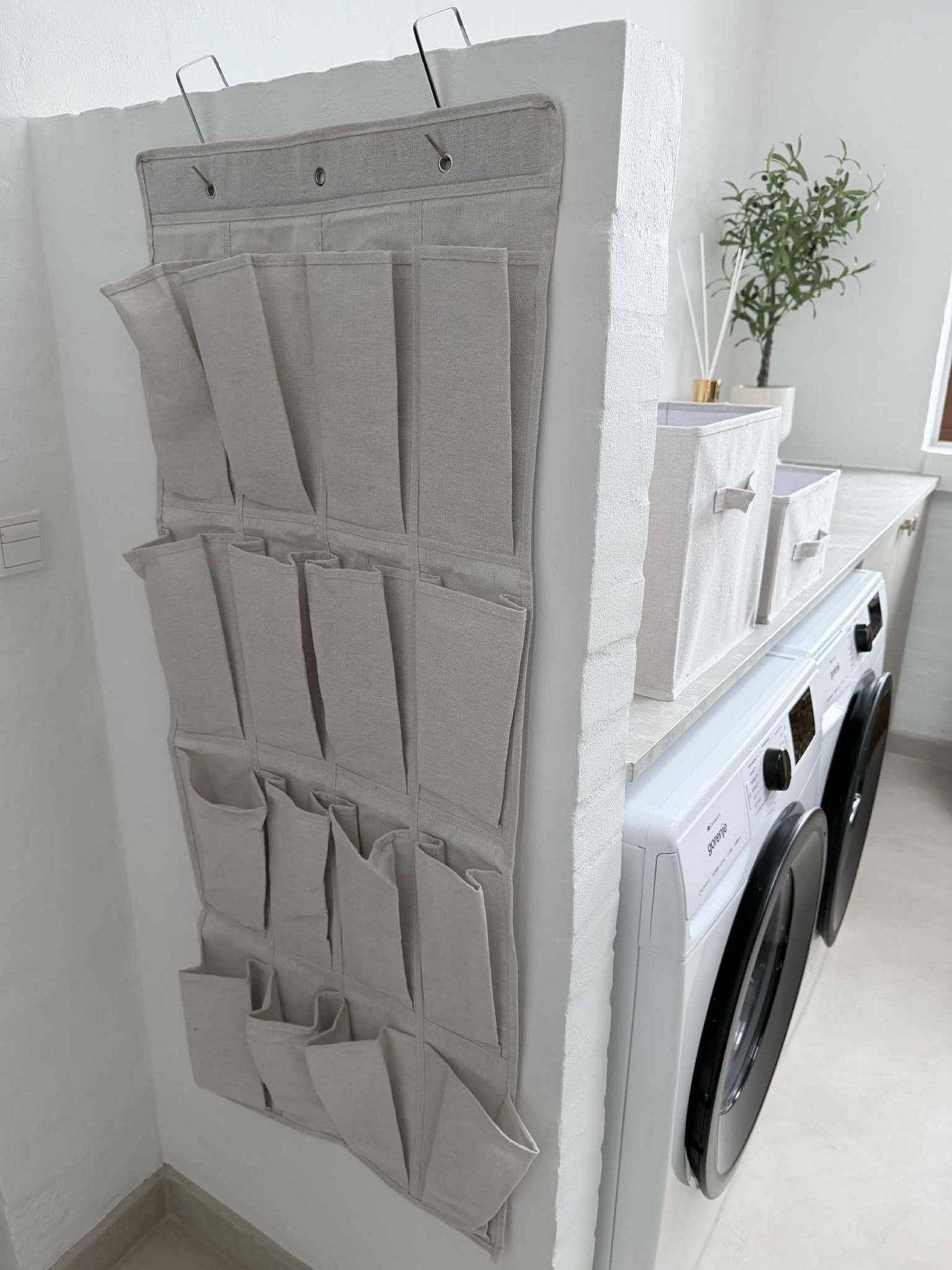 Förvaring BELLA med 16 fack