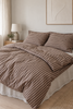 Randigt bäddset beige rand 140x200
