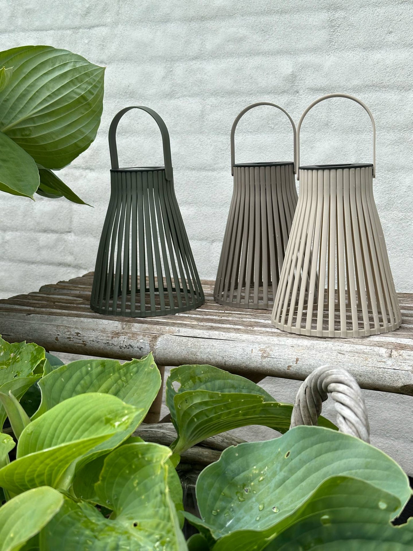 Lykta med solceller 18 cm - Flera färgalternativ