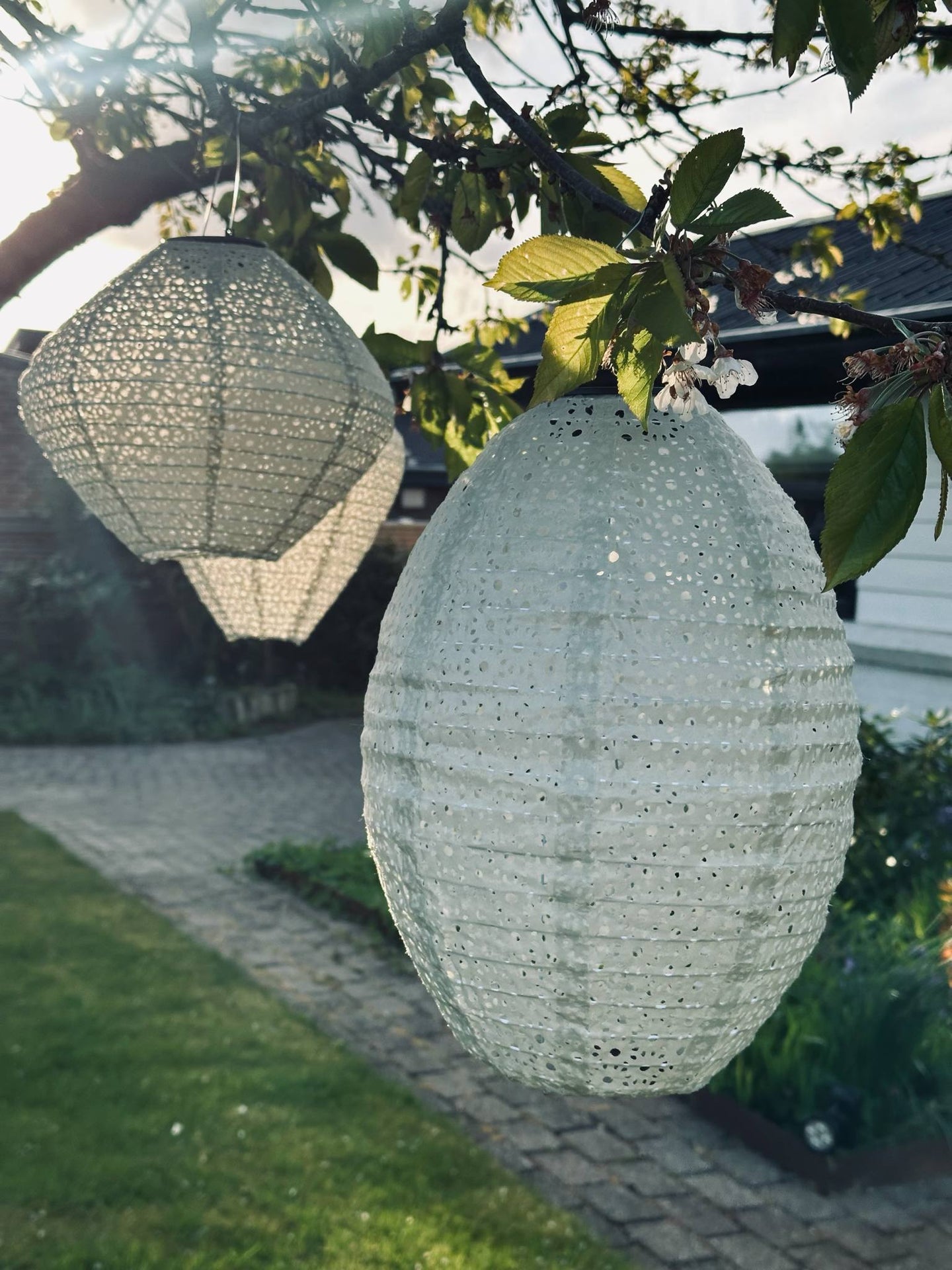Lampa med solceller - Dusty Green