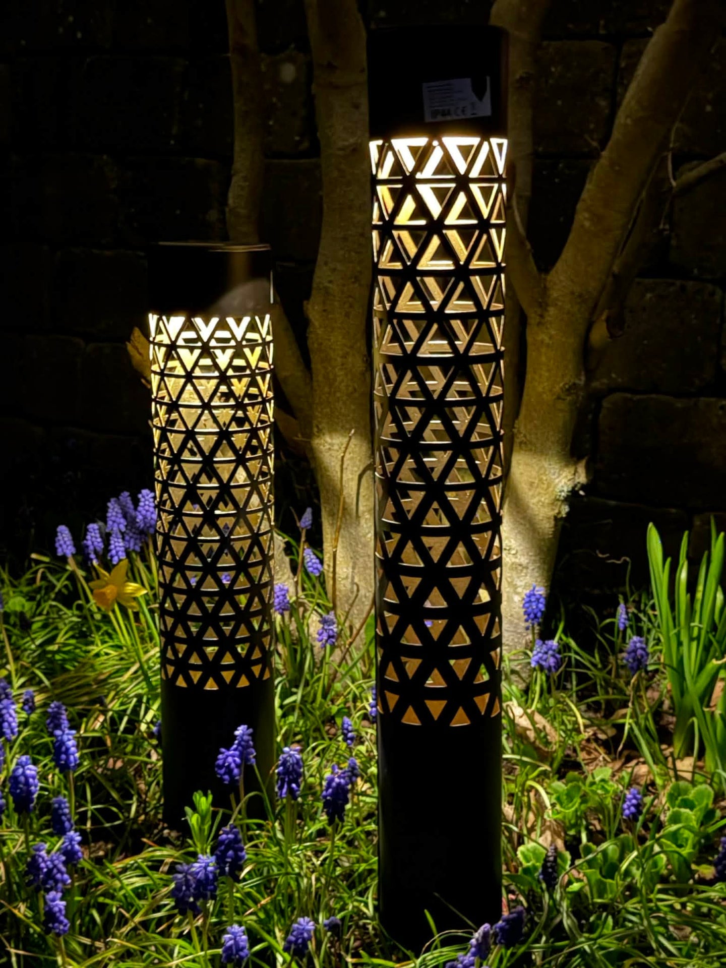 Trädgårdslampa Black Nordic - Flera storlekar