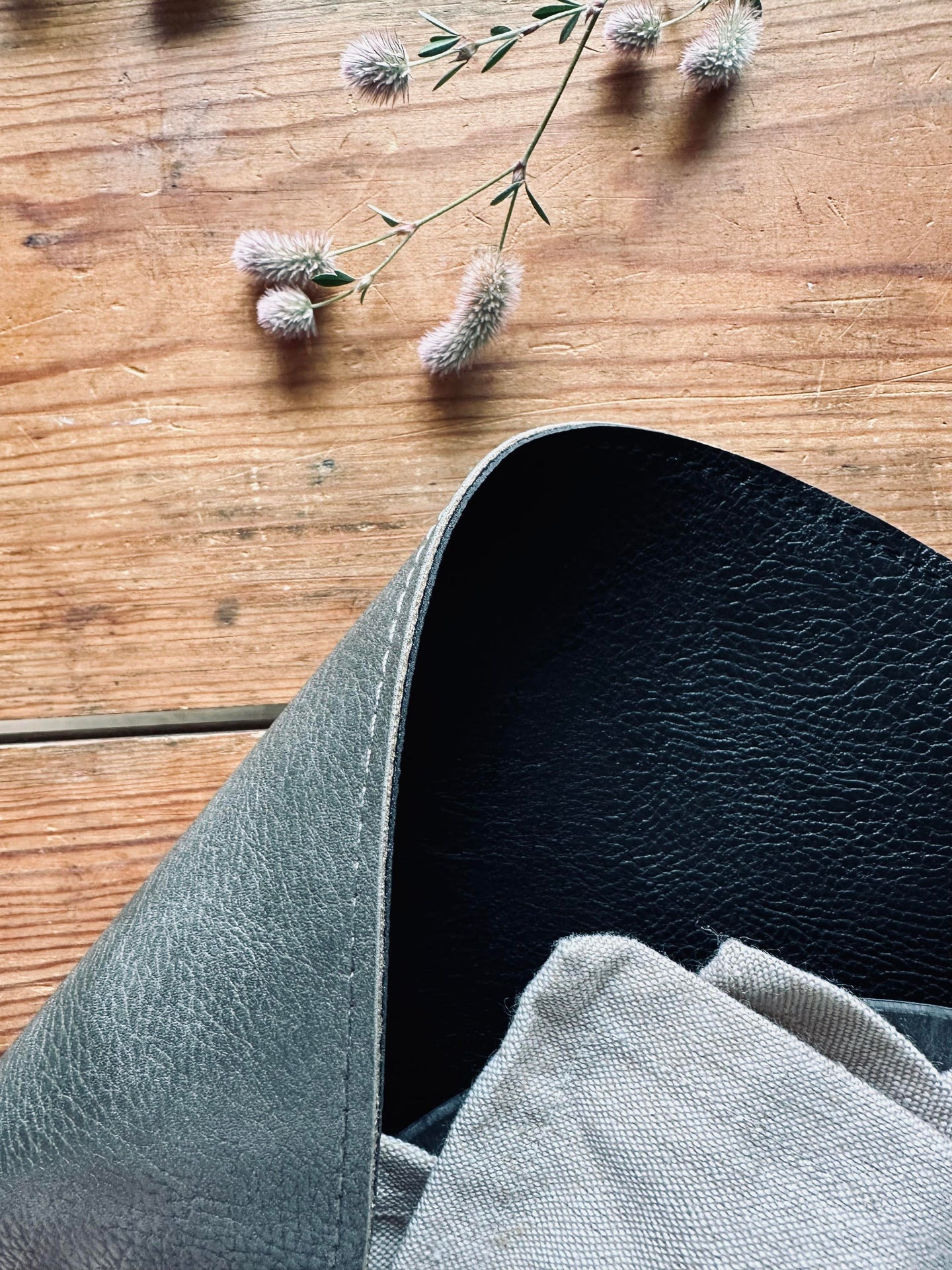 Bordstablett Grå / Svart – Vändbar