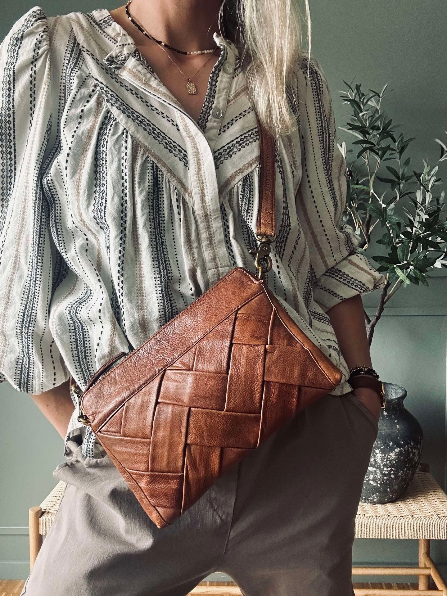 Crossover Havana Walnut