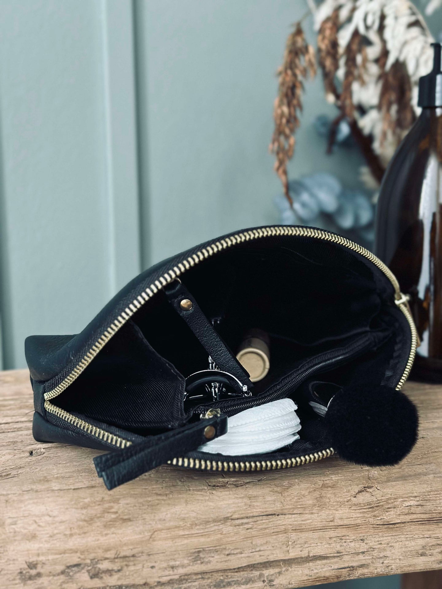 Handväska Aria – Svart