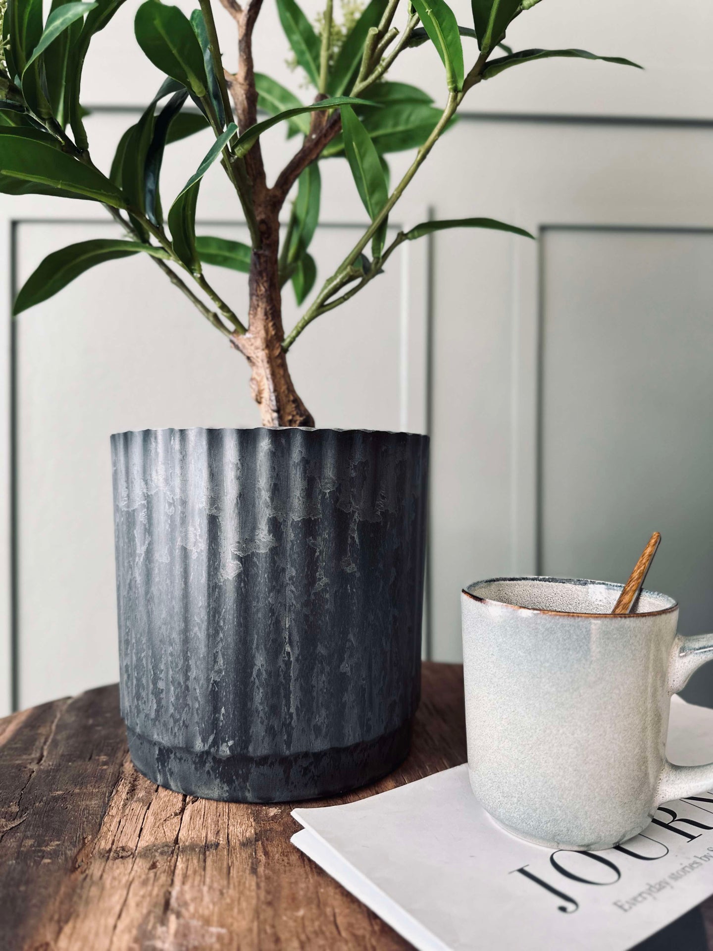 Krukor i betonglook - Set med 2 st