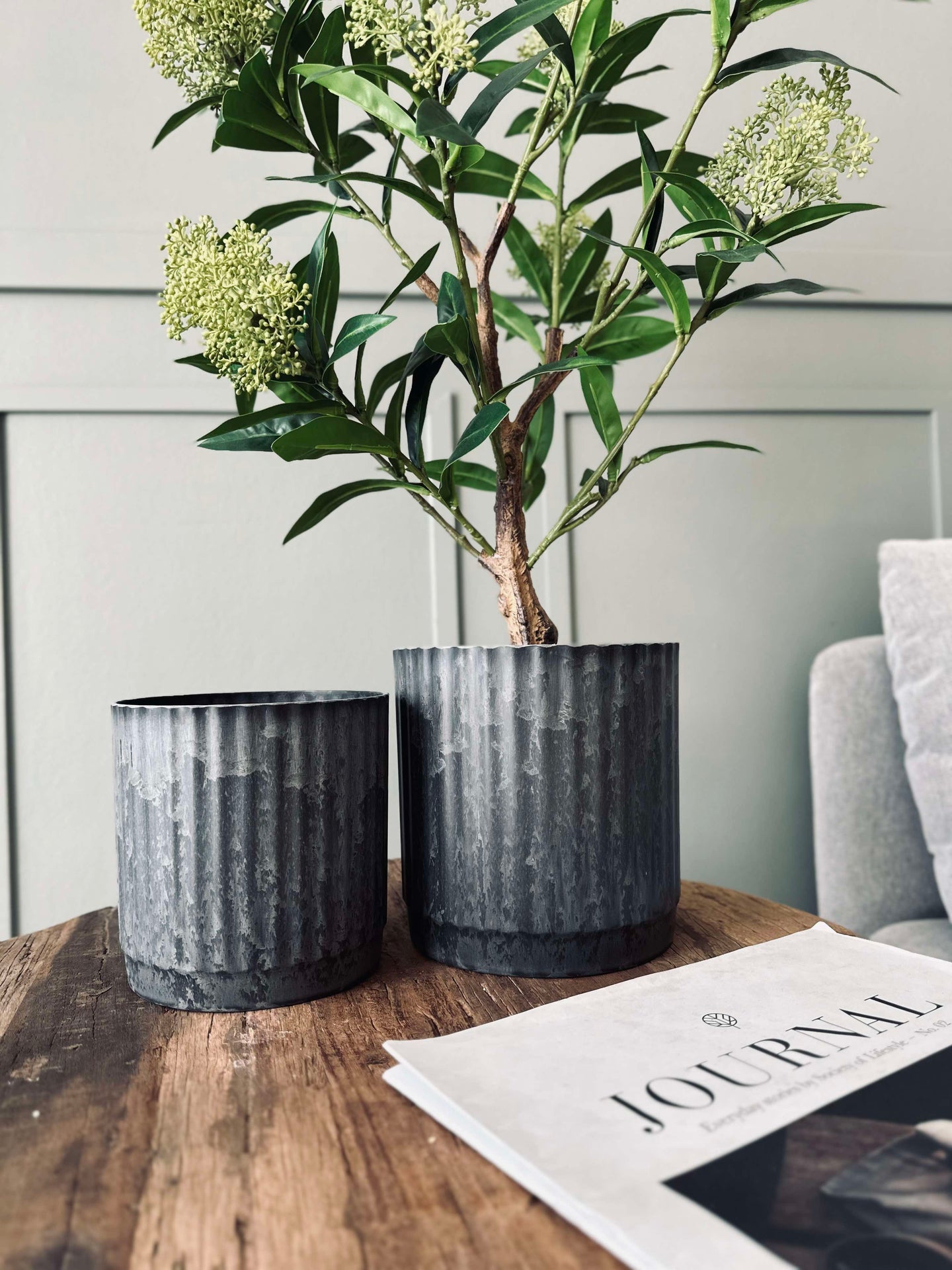 Krukor i betonglook - Set med 2 st
