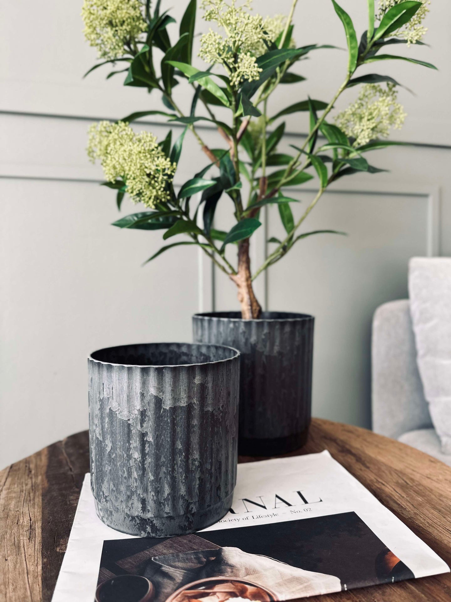 Krukor i betonglook - Set med 2 st