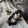 Hårsnoddar Scrunchie Svart / Grå - 2 st