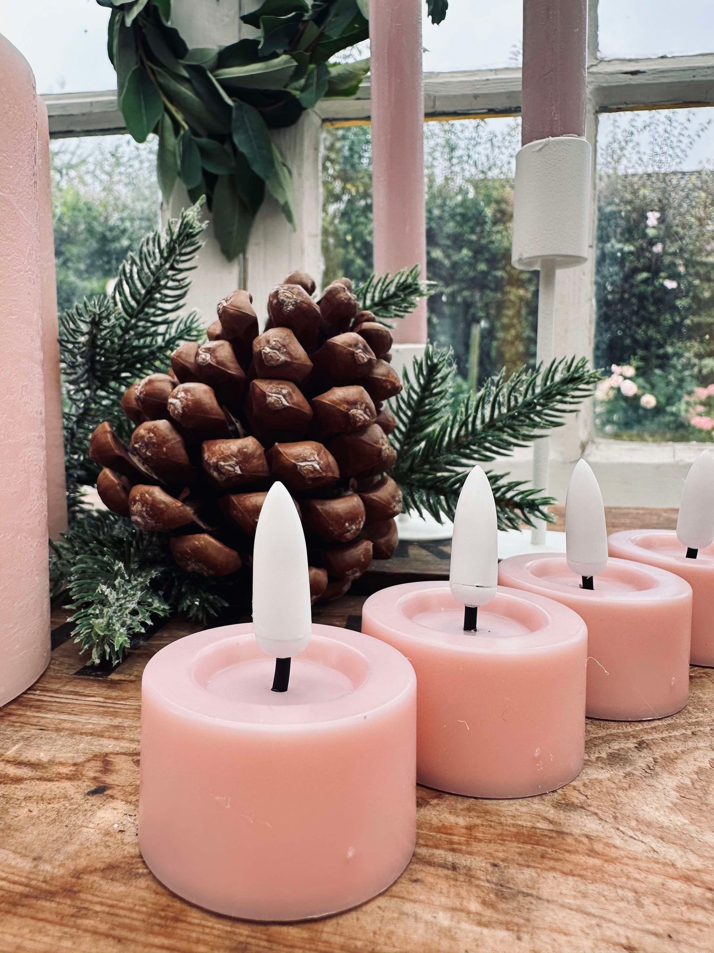 LED-ljuspaket med 9 LED-ljus - Rosa