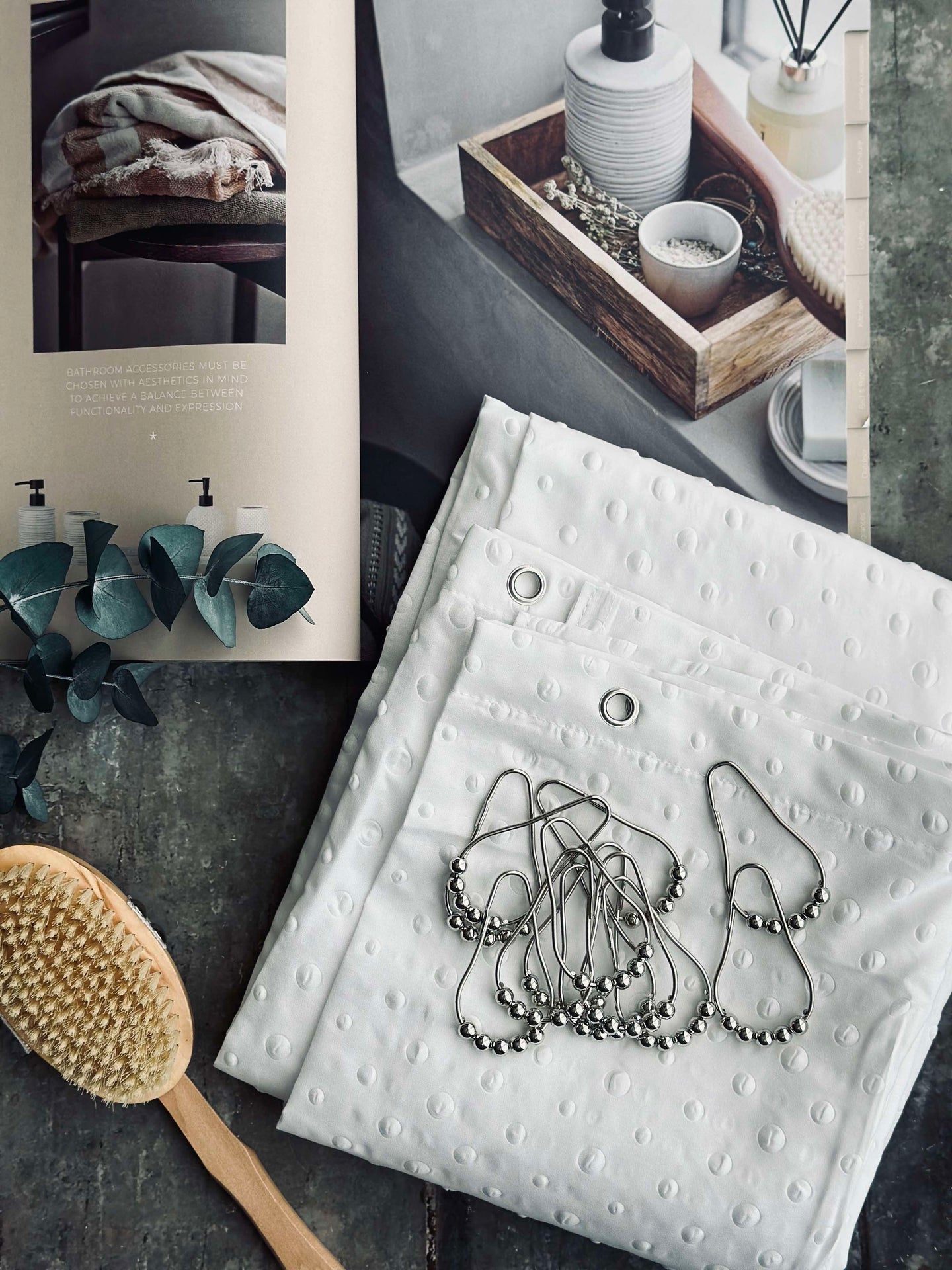 Duschdraperi Dot Vit