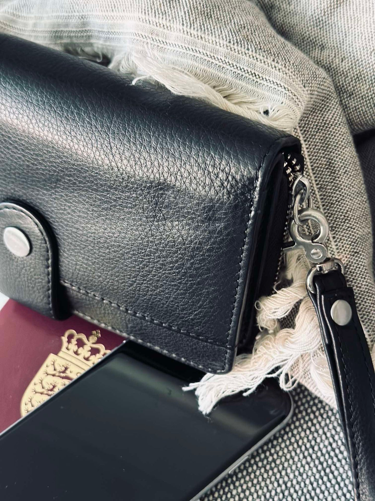 Clutch Posh – Svart / Silver