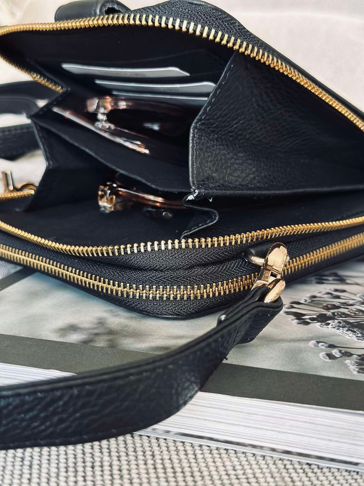 Crossover Posh - Svart / Guld