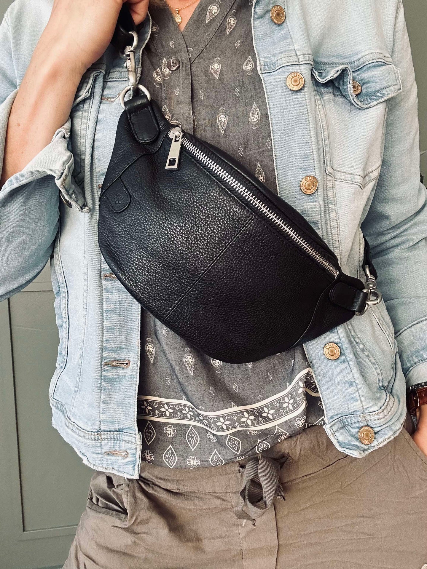 Bumbag Molly - Black / silver