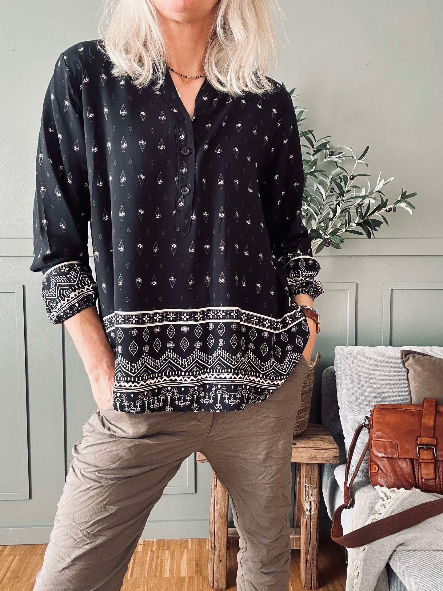Blus Ella svart