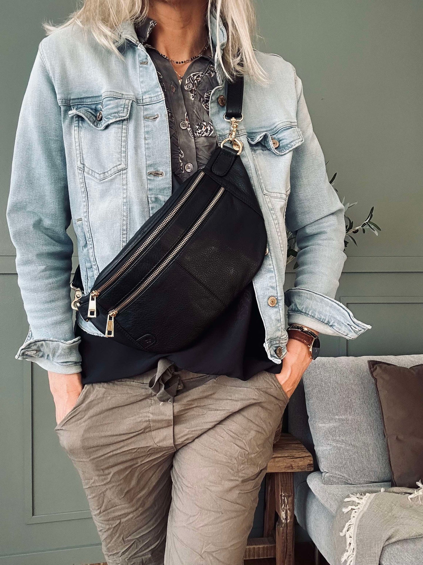 Bumbag Astrid - Svart / Guld