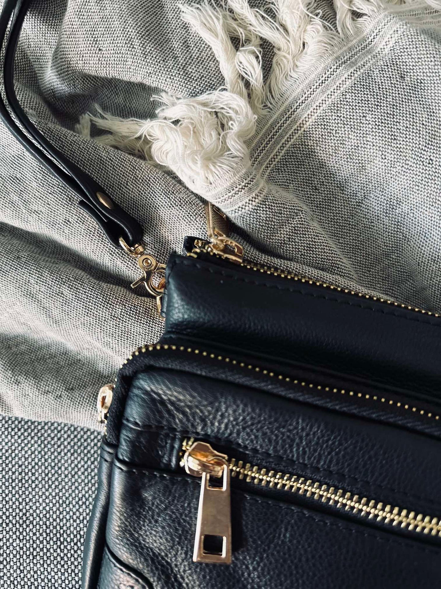 Clutch Deluxe – Svart / Guld