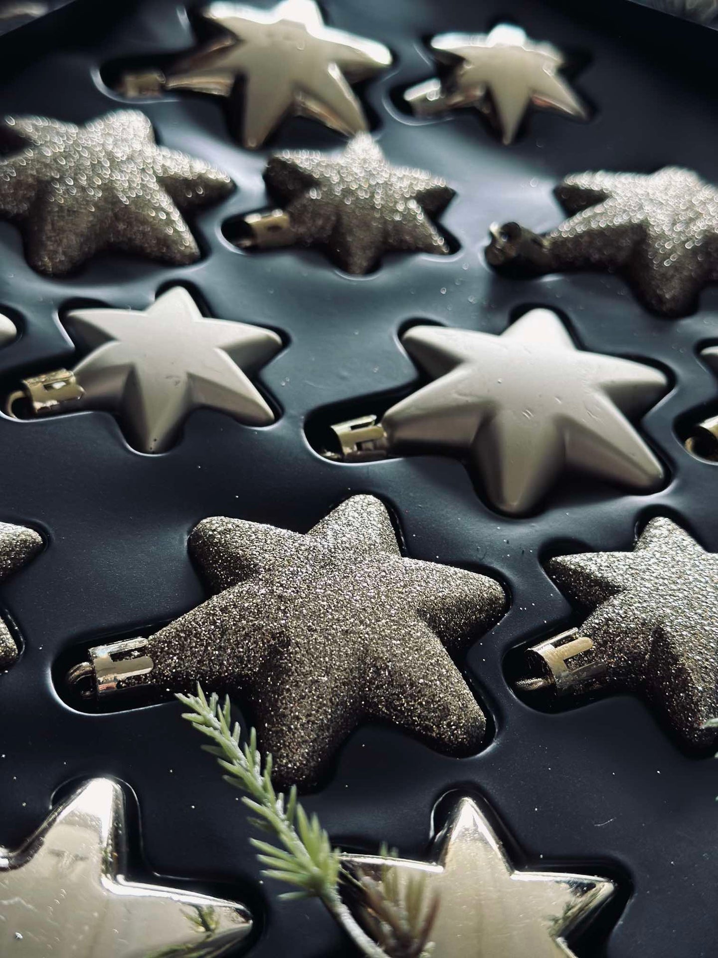 Julgranskulor med stjärnor - Set med 16 st