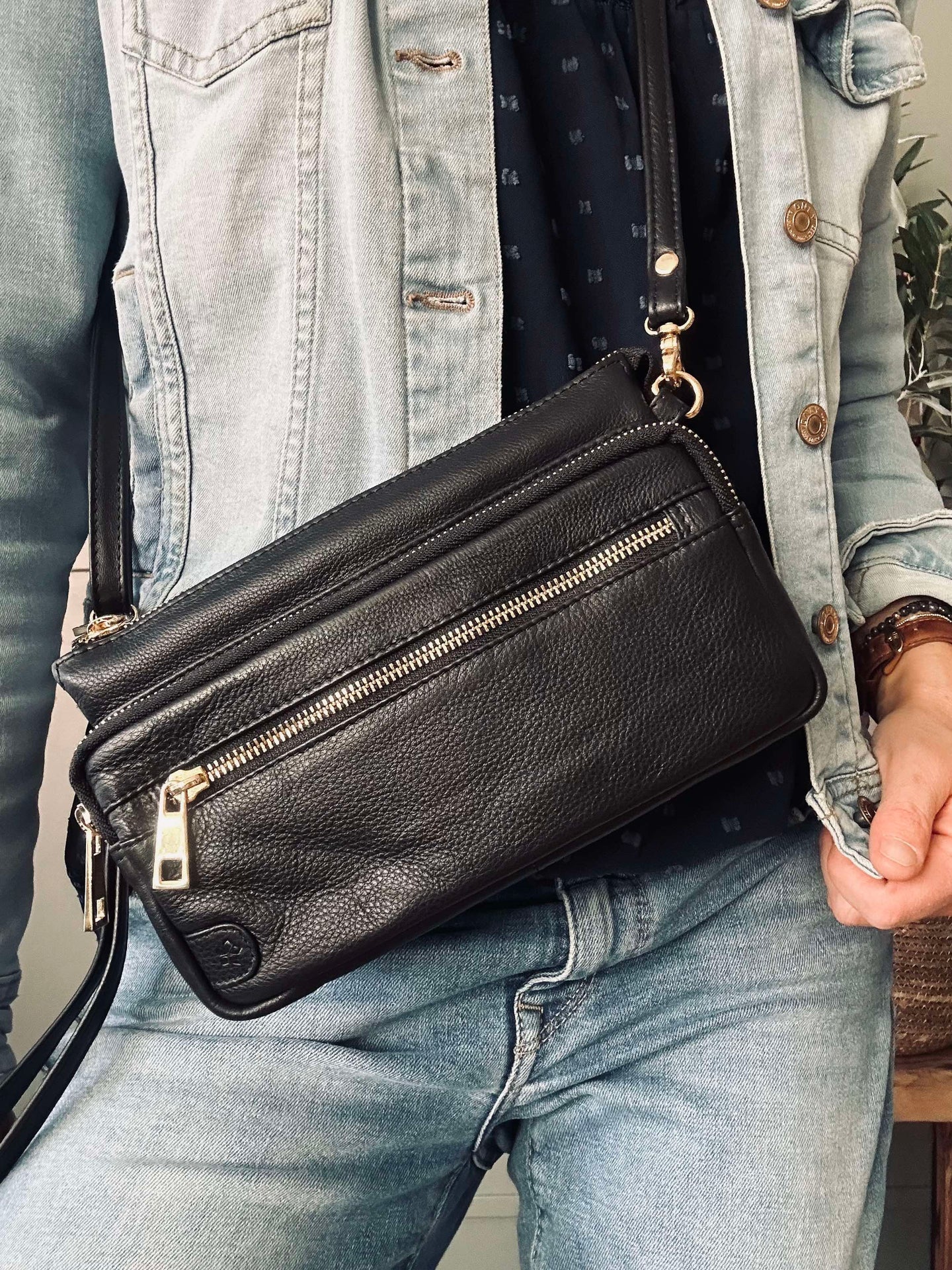 Clutch Deluxe – Svart / Guld