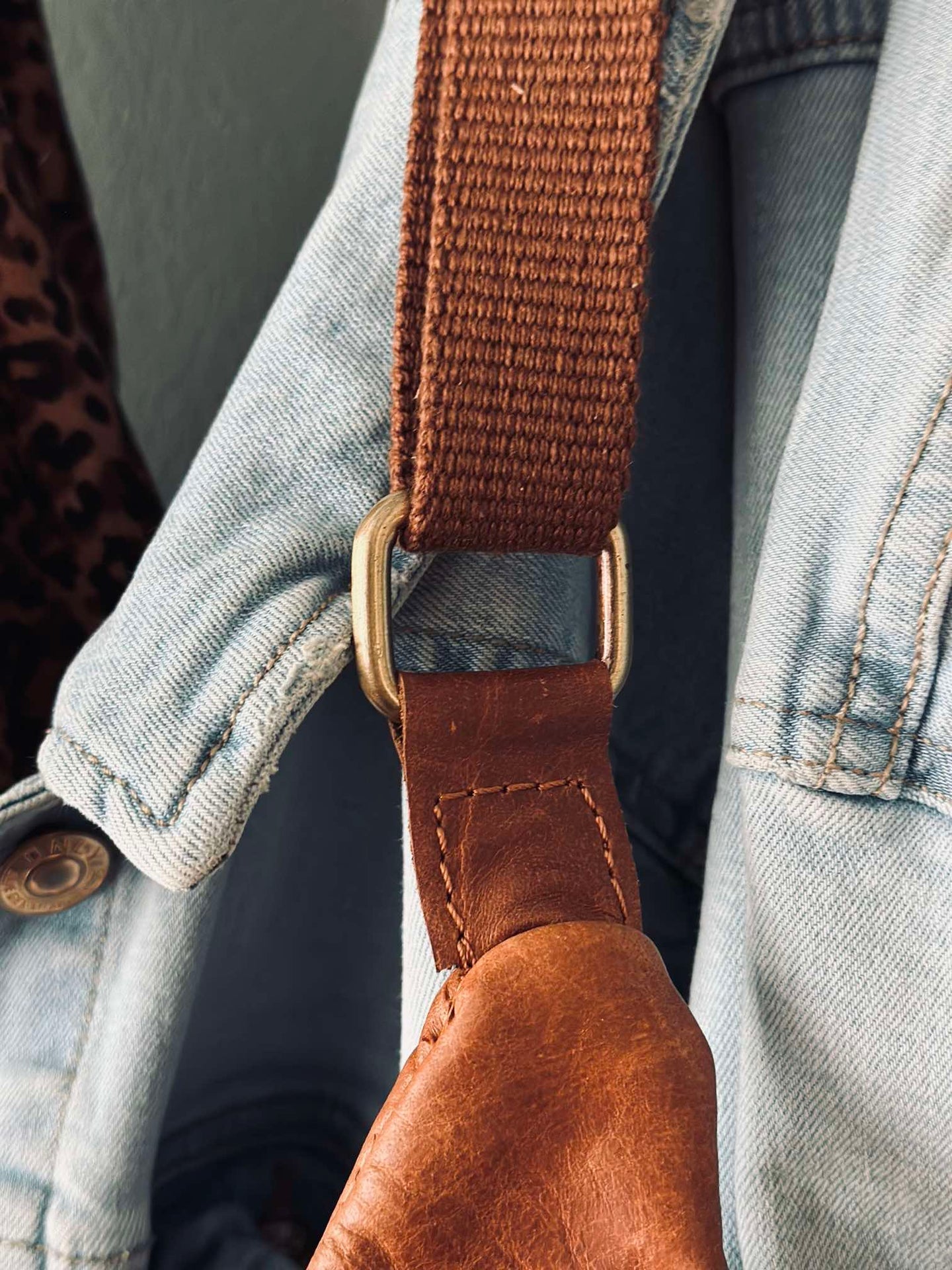 Bumbag Oline Cognac buffelläder