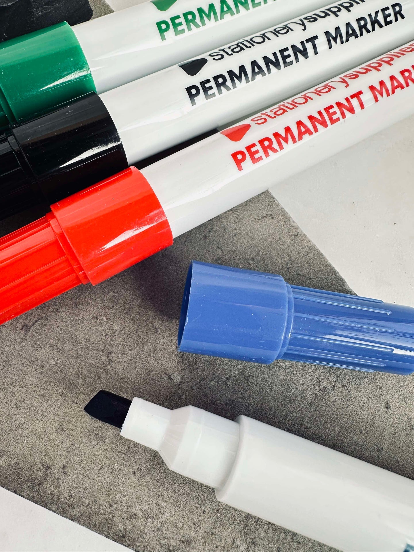 Permanentmarkörer - Set med 4 st