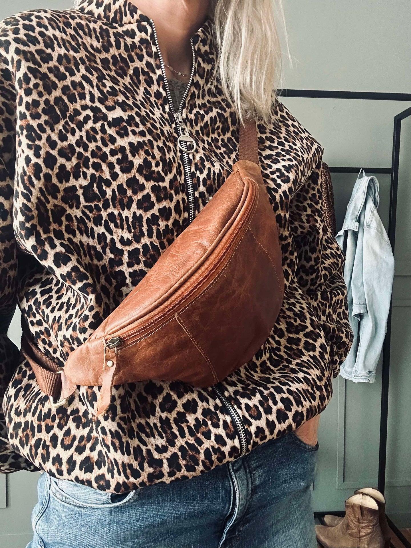 Bumbag Oline Cognac buffelläder