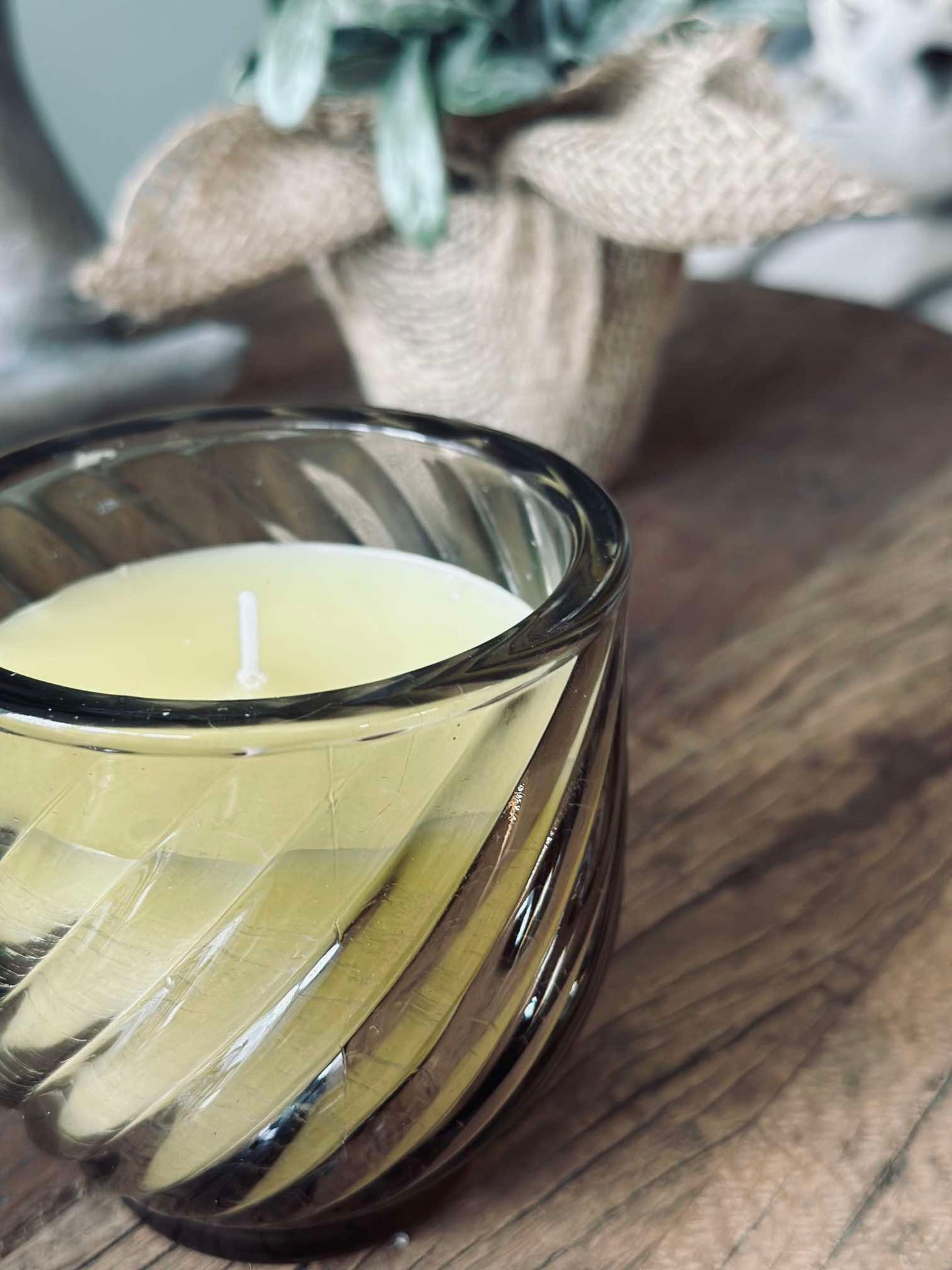 Doftljus i glas - AMBER DELICE