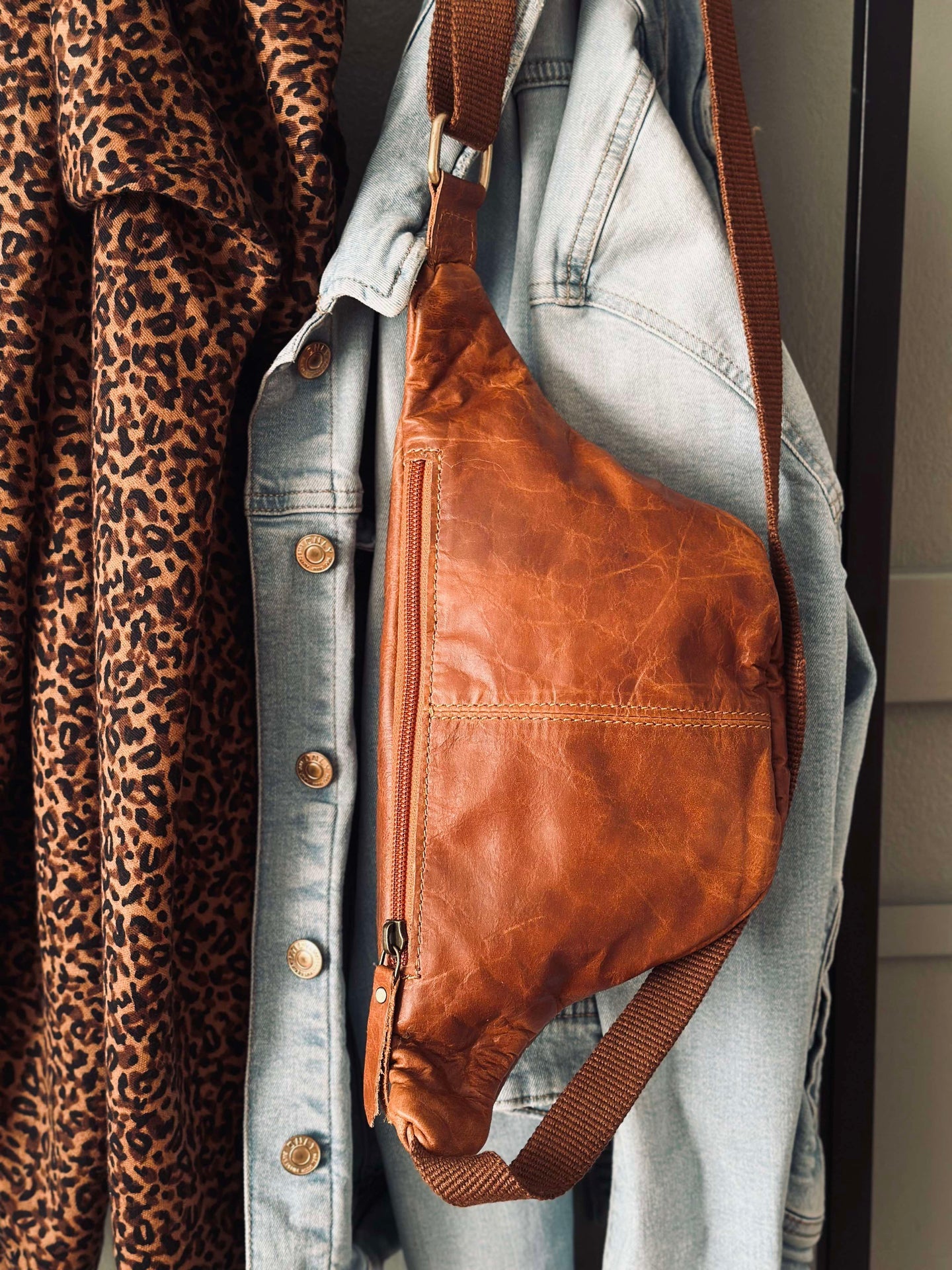 Bumbag Oline Cognac buffelläder