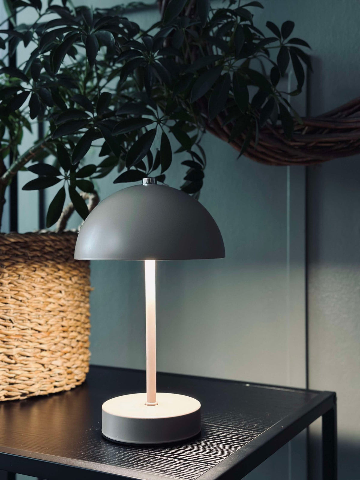 Bordslampa med touch - Sand