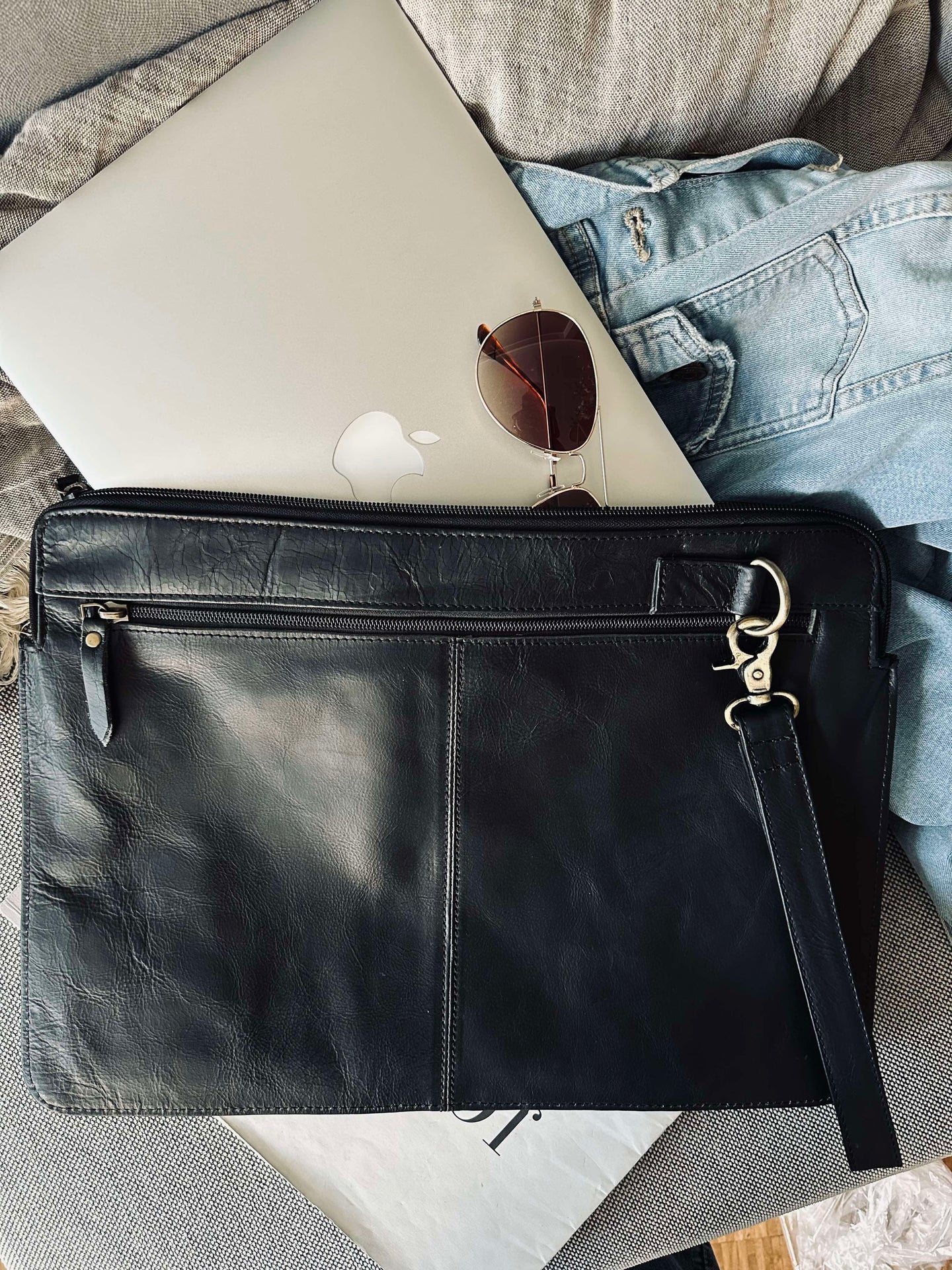 Laptopfodral - Svart buffelläder