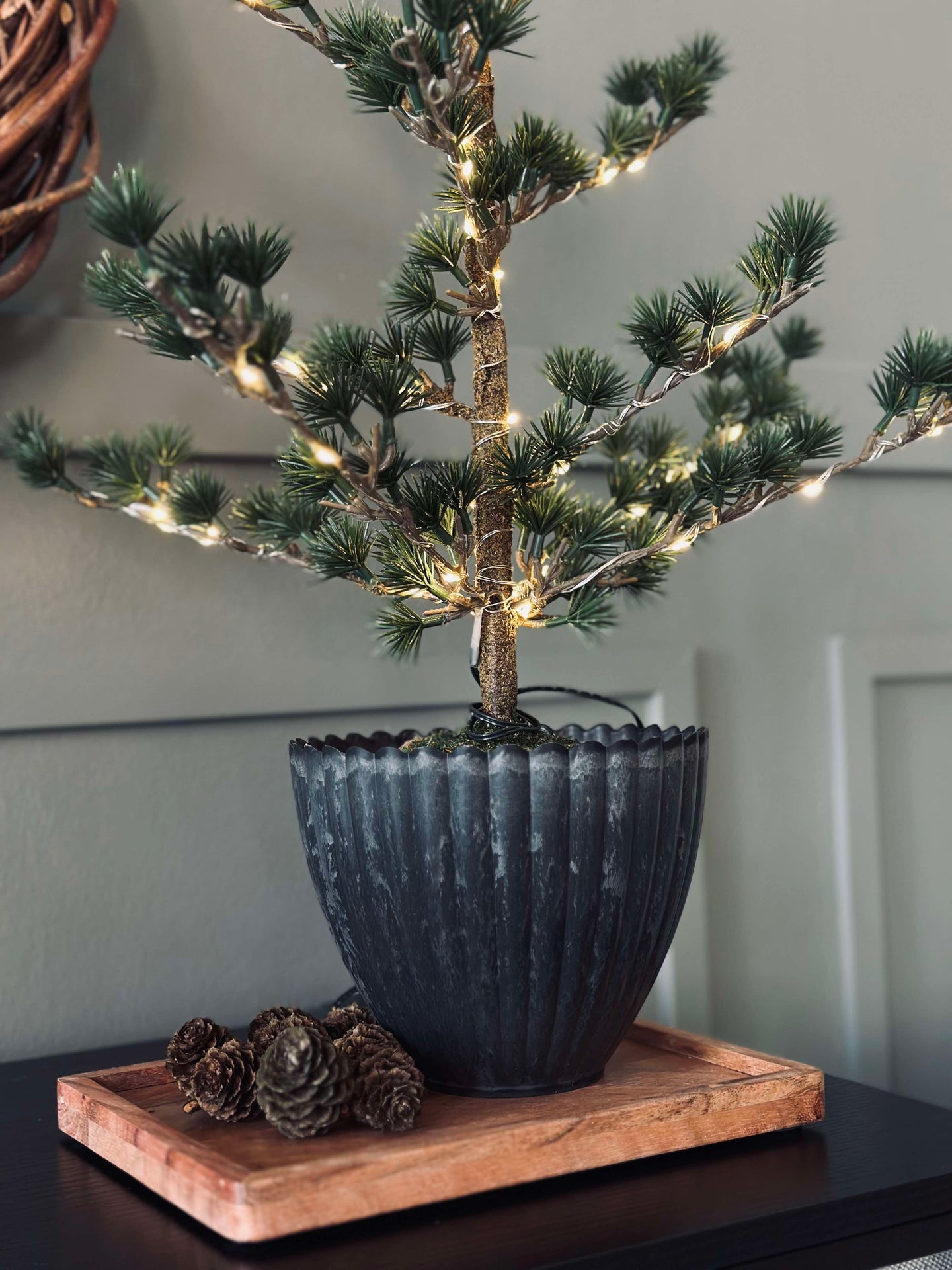 Cederträd m. ljusslinga 65 cm - Utan snö