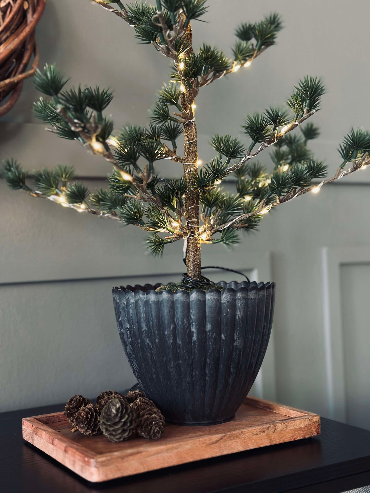 Cederträd m. ljusslinga 65 cm - Utan snö