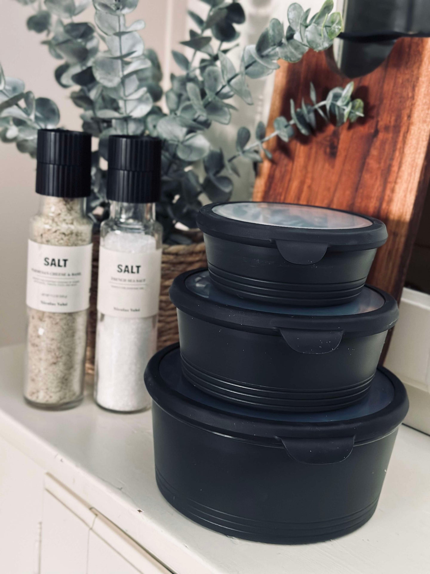 Skålar med lock - Set om 3 skålar - Svart