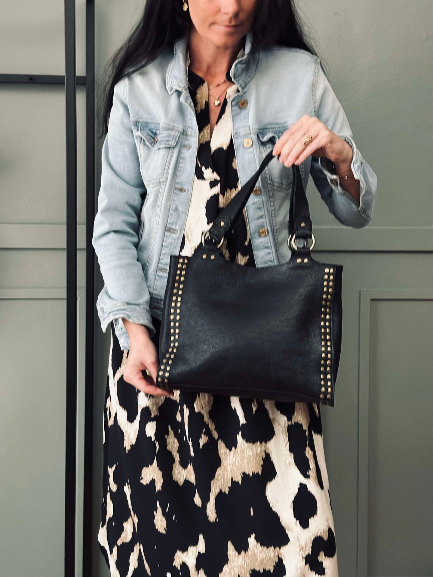 Arbetsväska med nitar - Svart