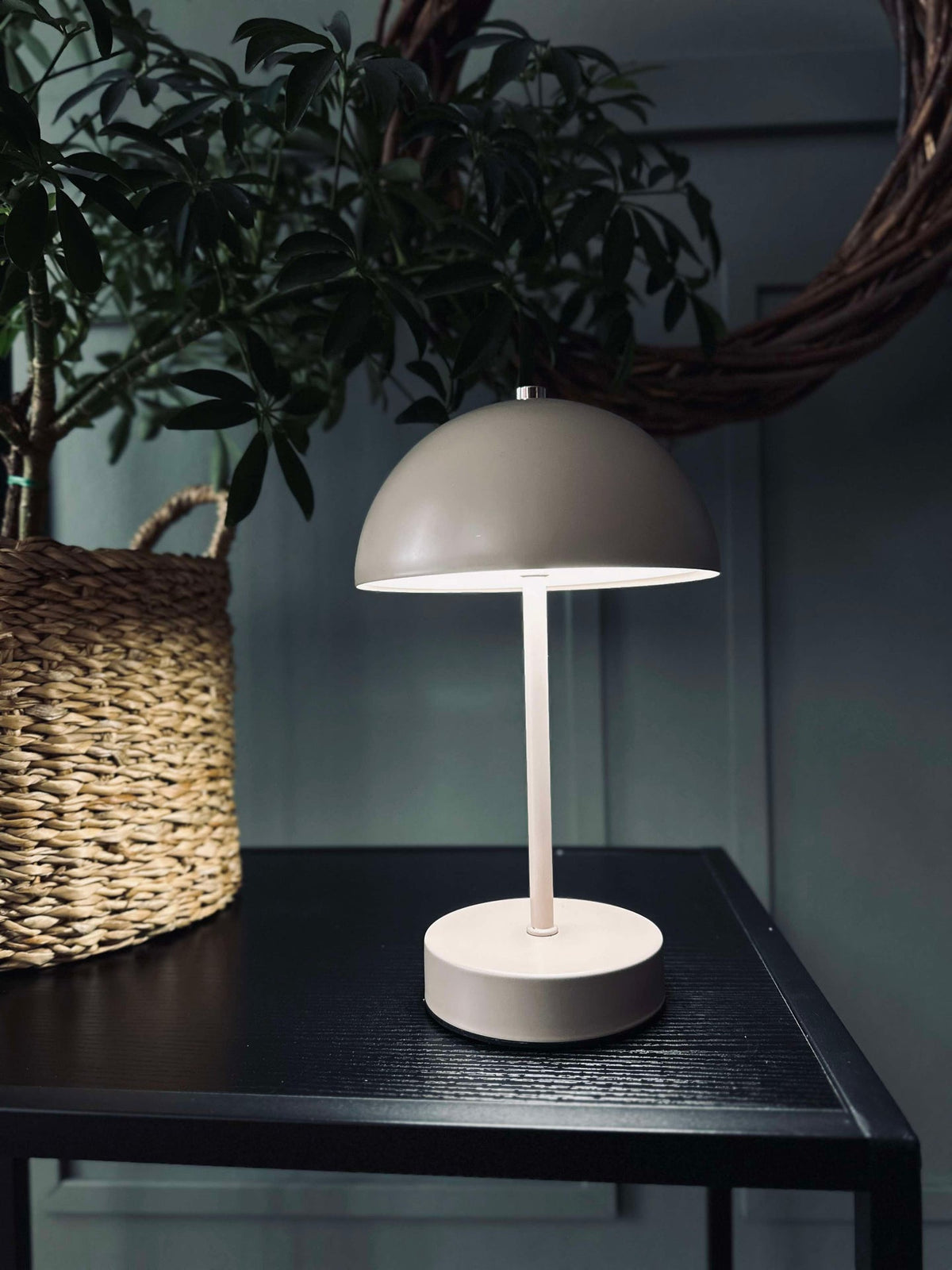 Bordslampa med touch - Sand