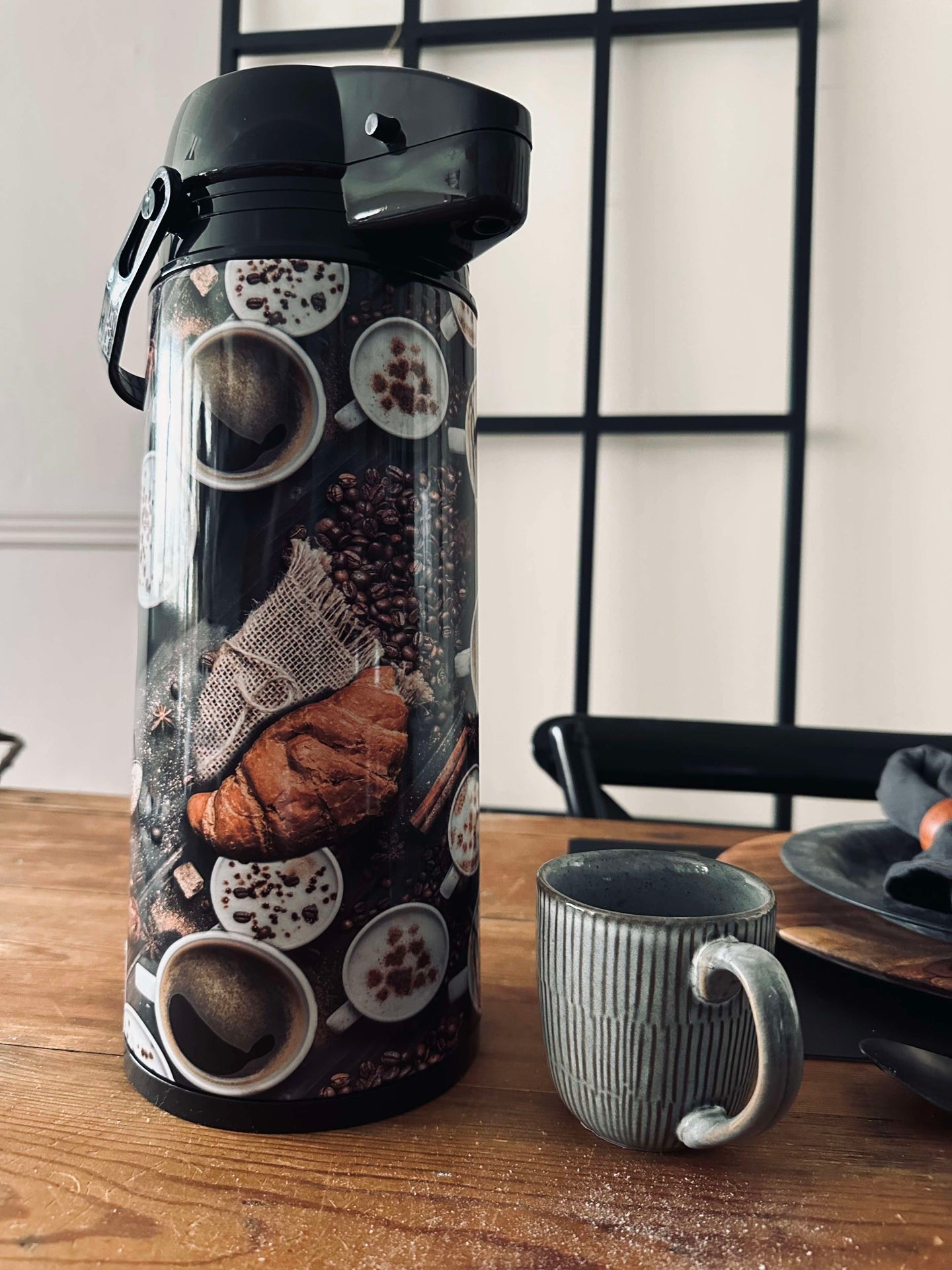 Termoskanna med pump - 1900 ml