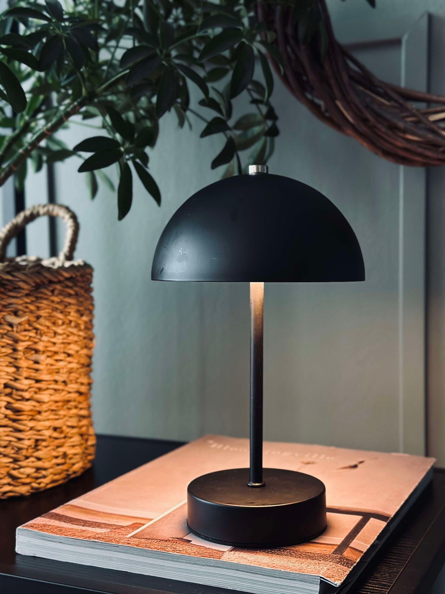 Bordslampa med touch - Svart