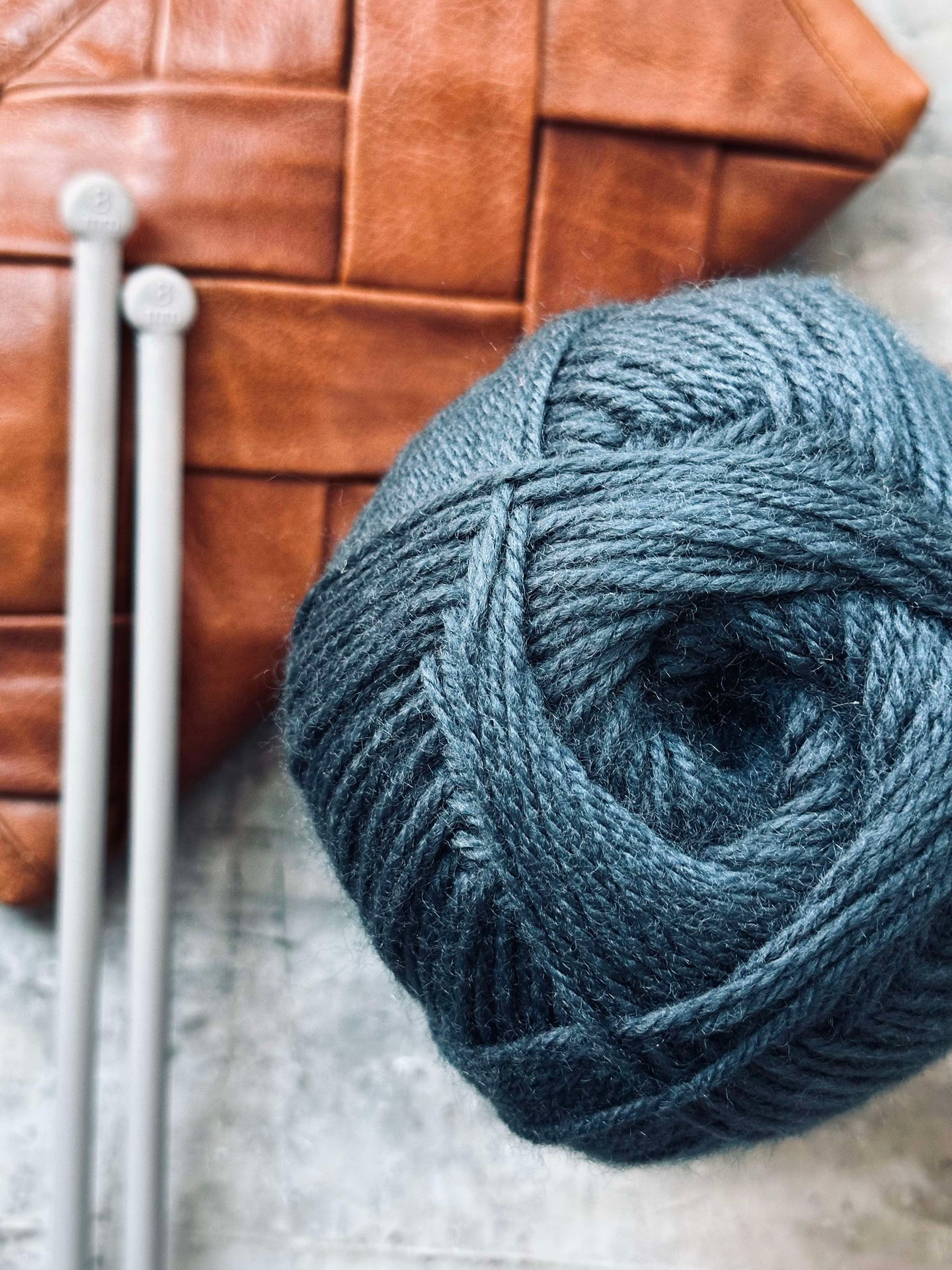 Akrylgarn 200 gram - Marinblå