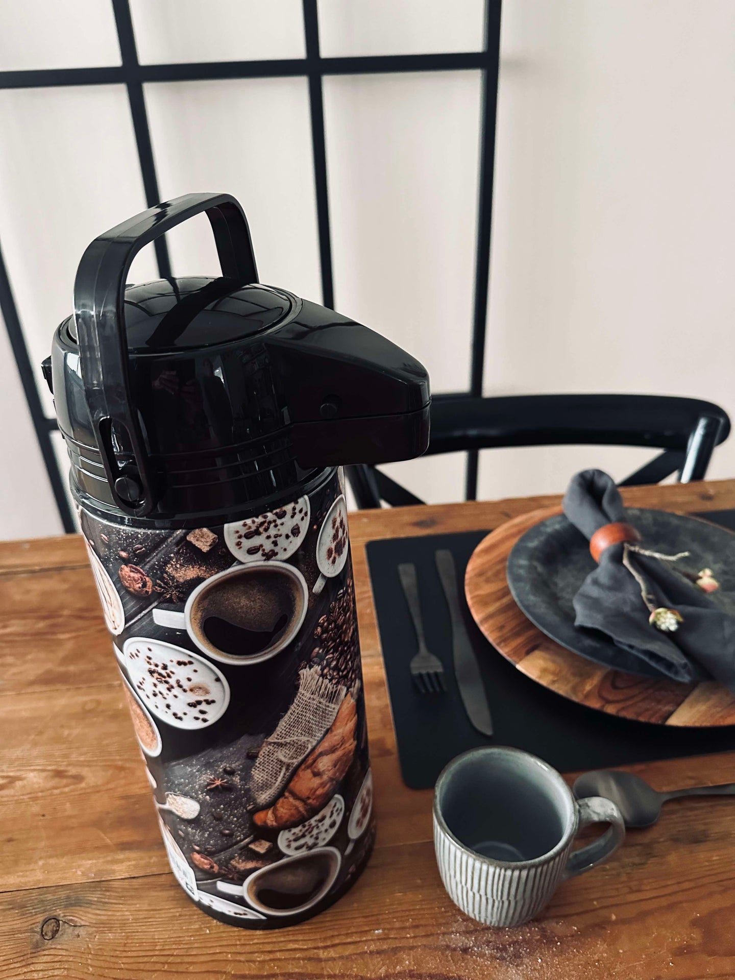 Termoskanna med pump - 1900 ml