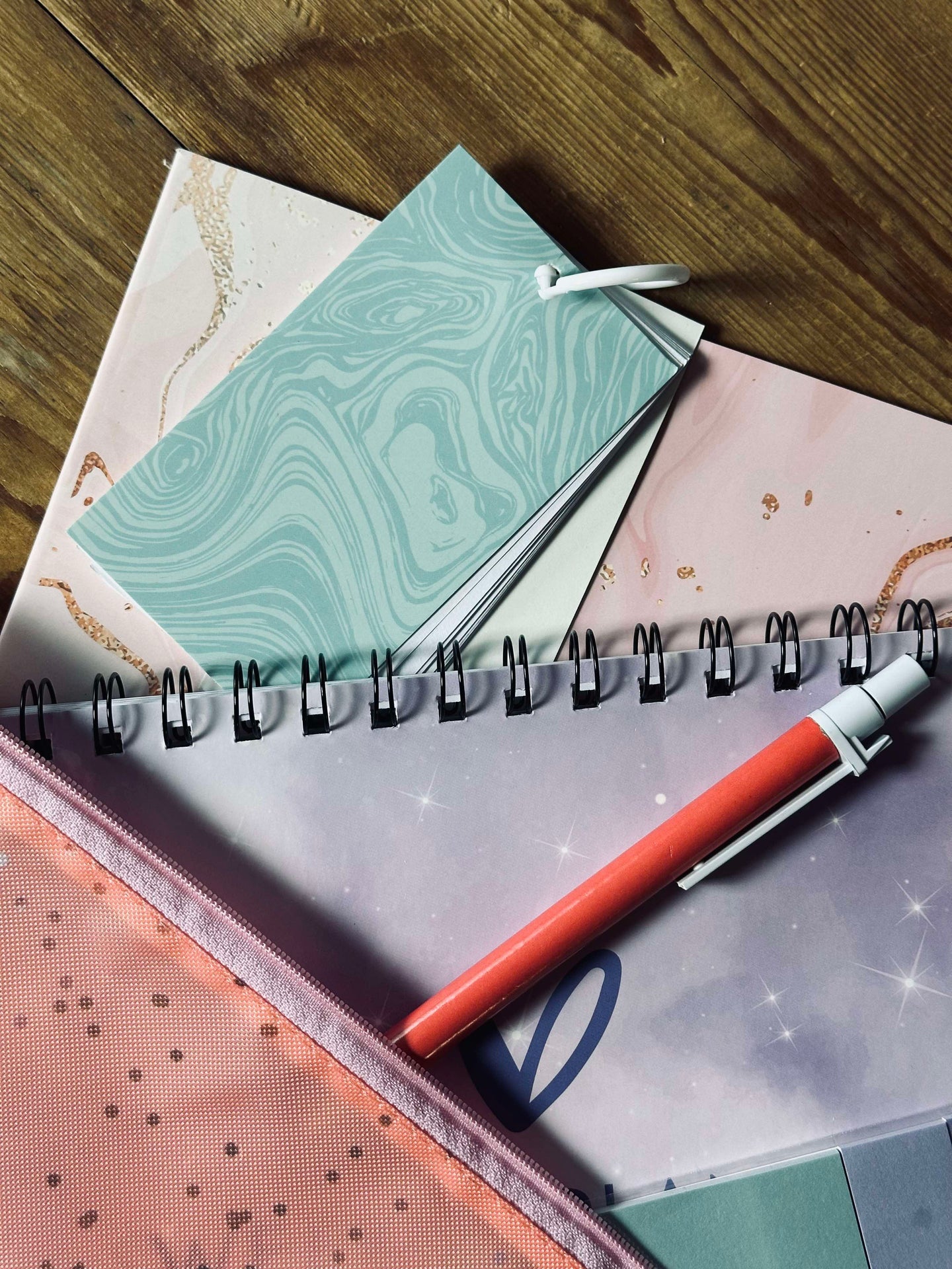 Set med anteckningsböcker och väska - Pastell