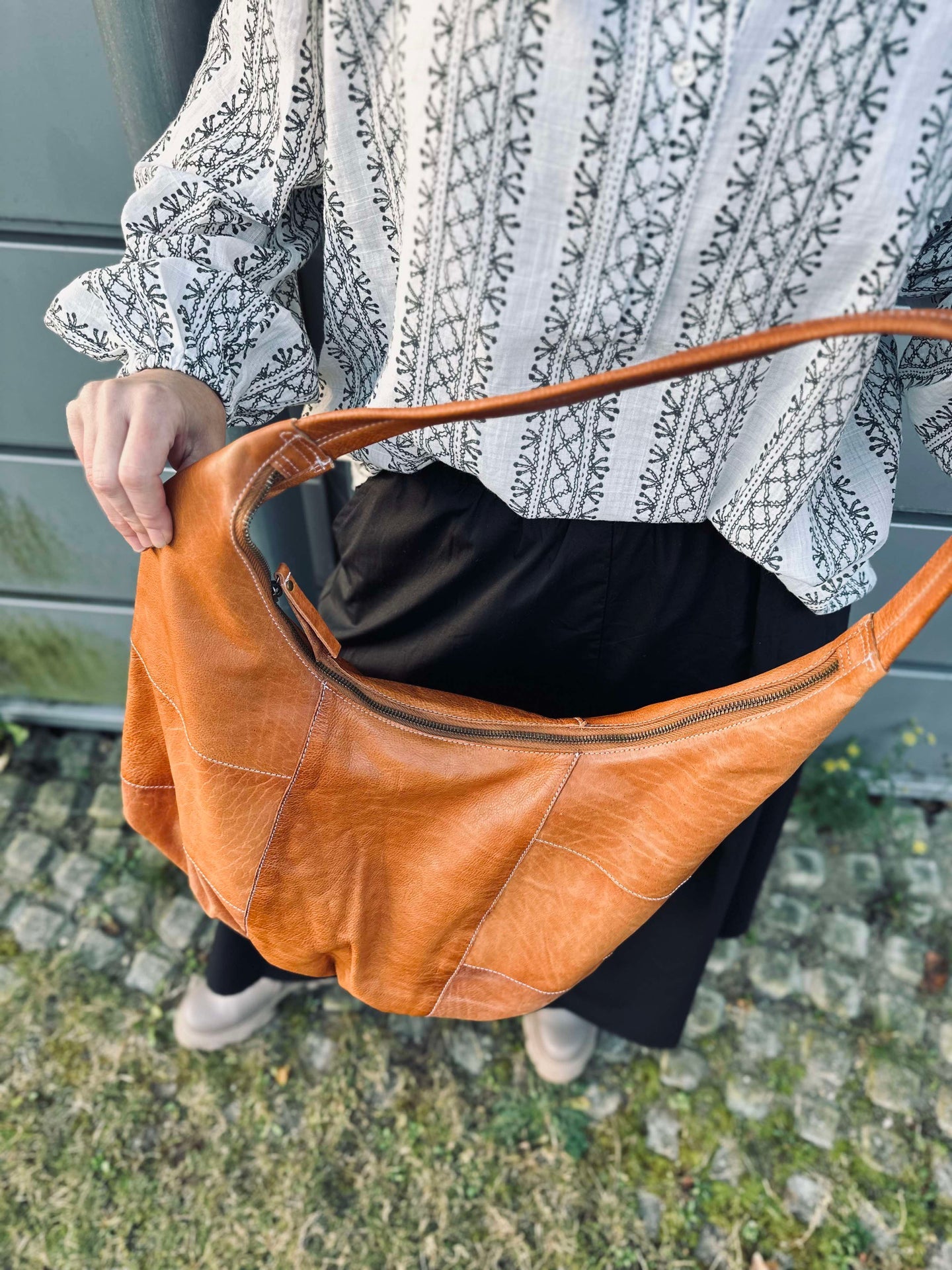 Axelväska Big cognac