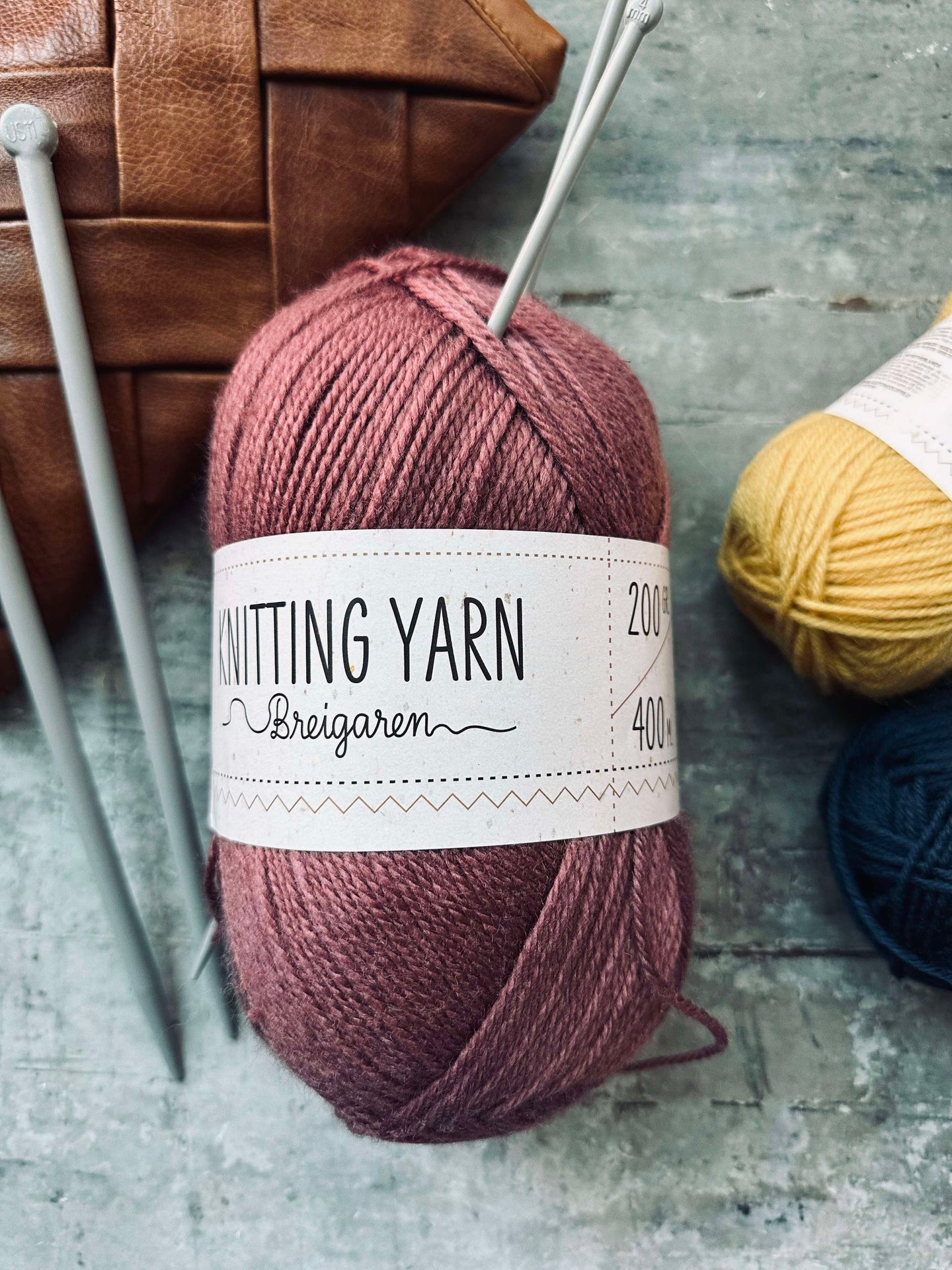 Akrylgarn 200 gram - Oldrosa