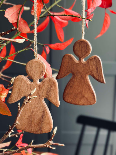 Hängande Ängel i trä - Mörk