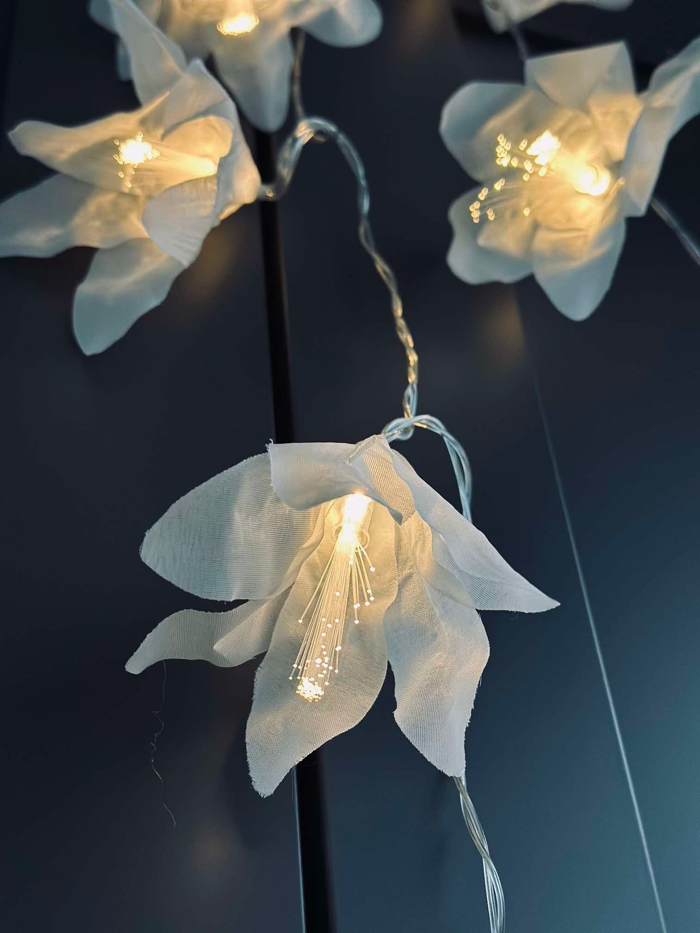 LED Ljusslinga FLOWER - Med timerfunktion