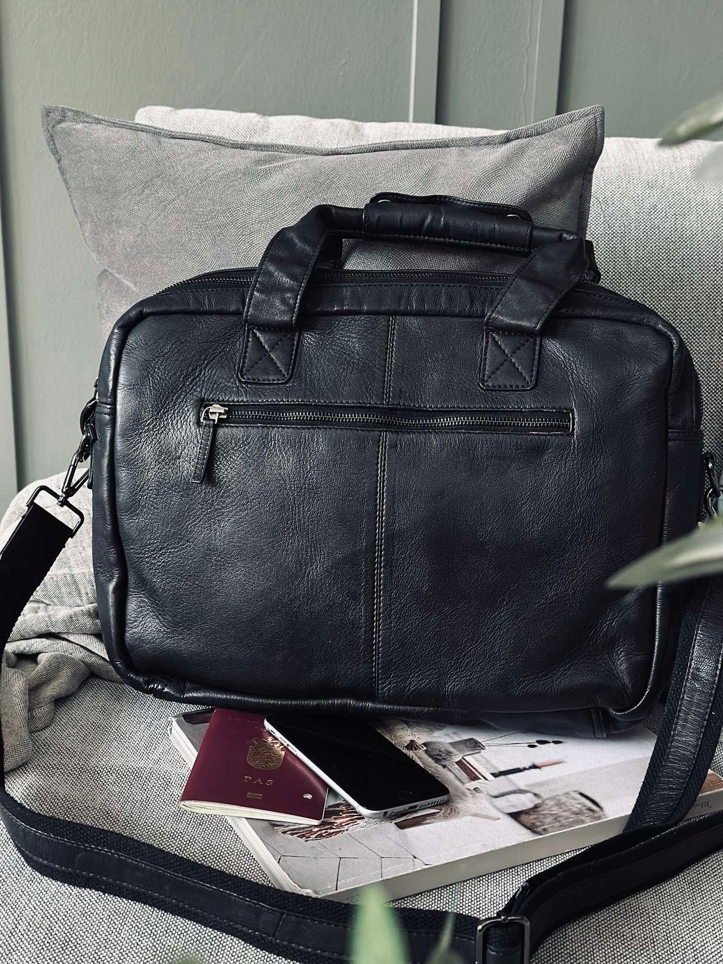Arbetsväska - Black Cow leather