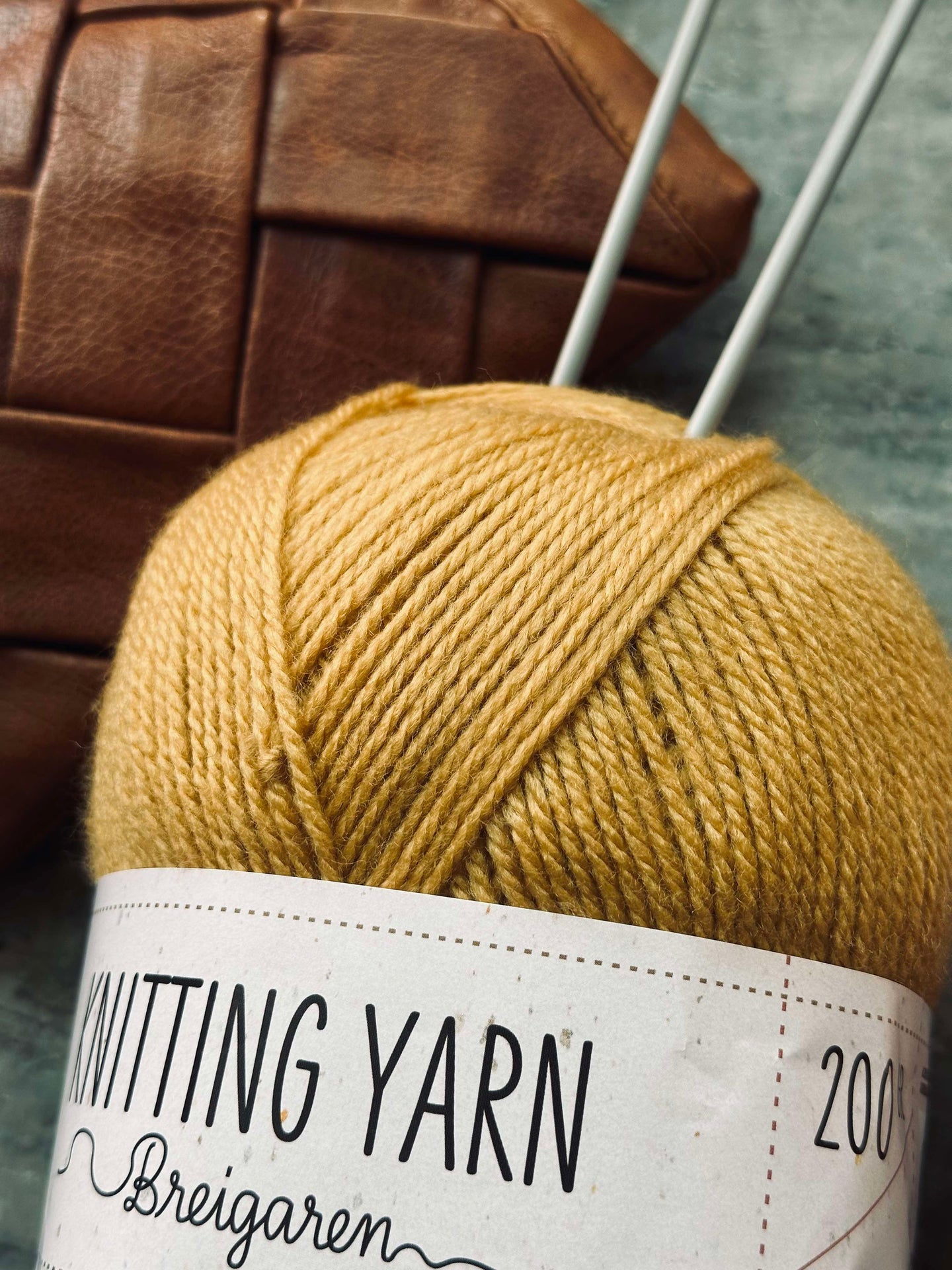 Akrylgarn 200 gram - Gul