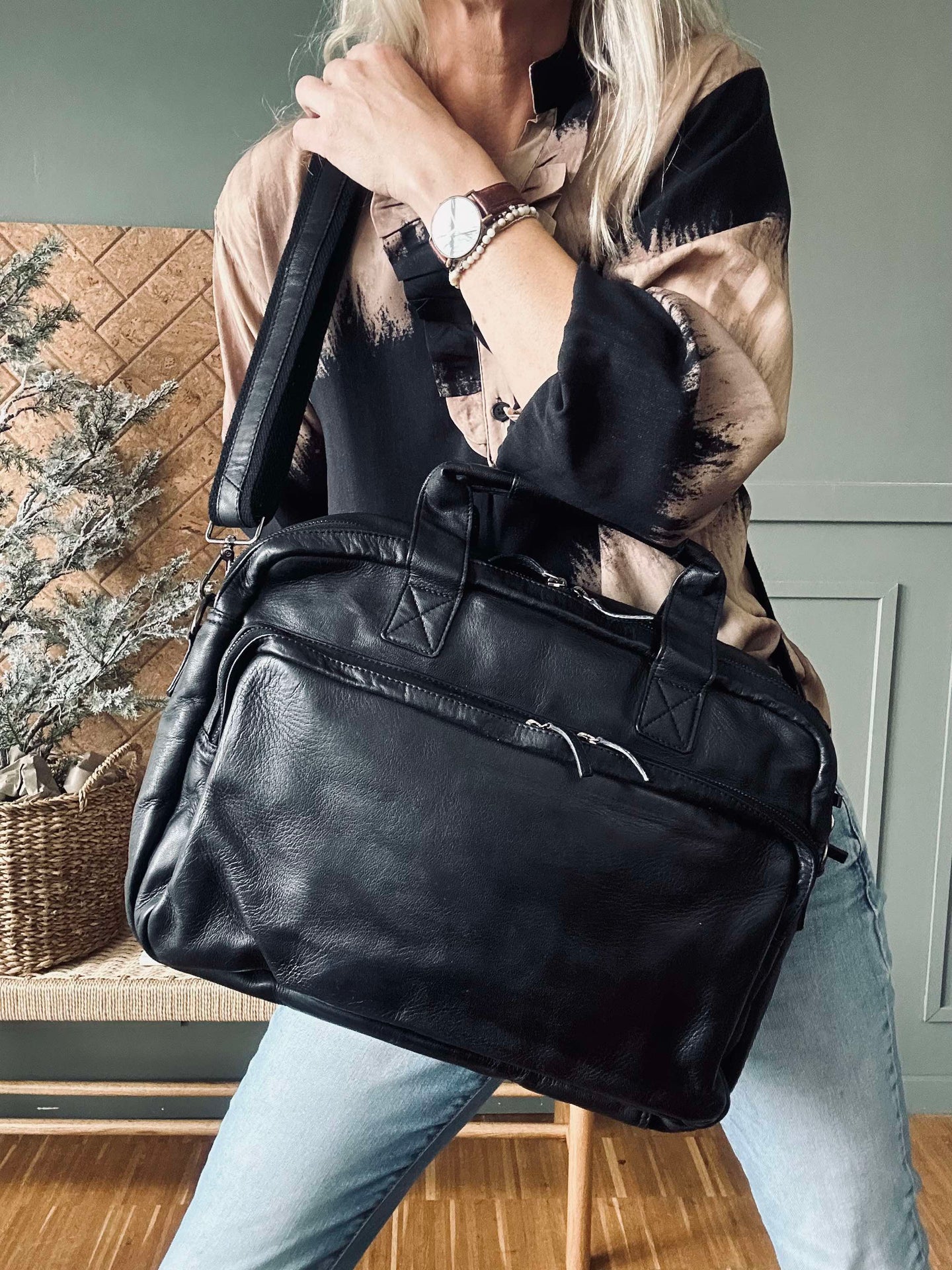 Arbetsväska - Black Cow leather