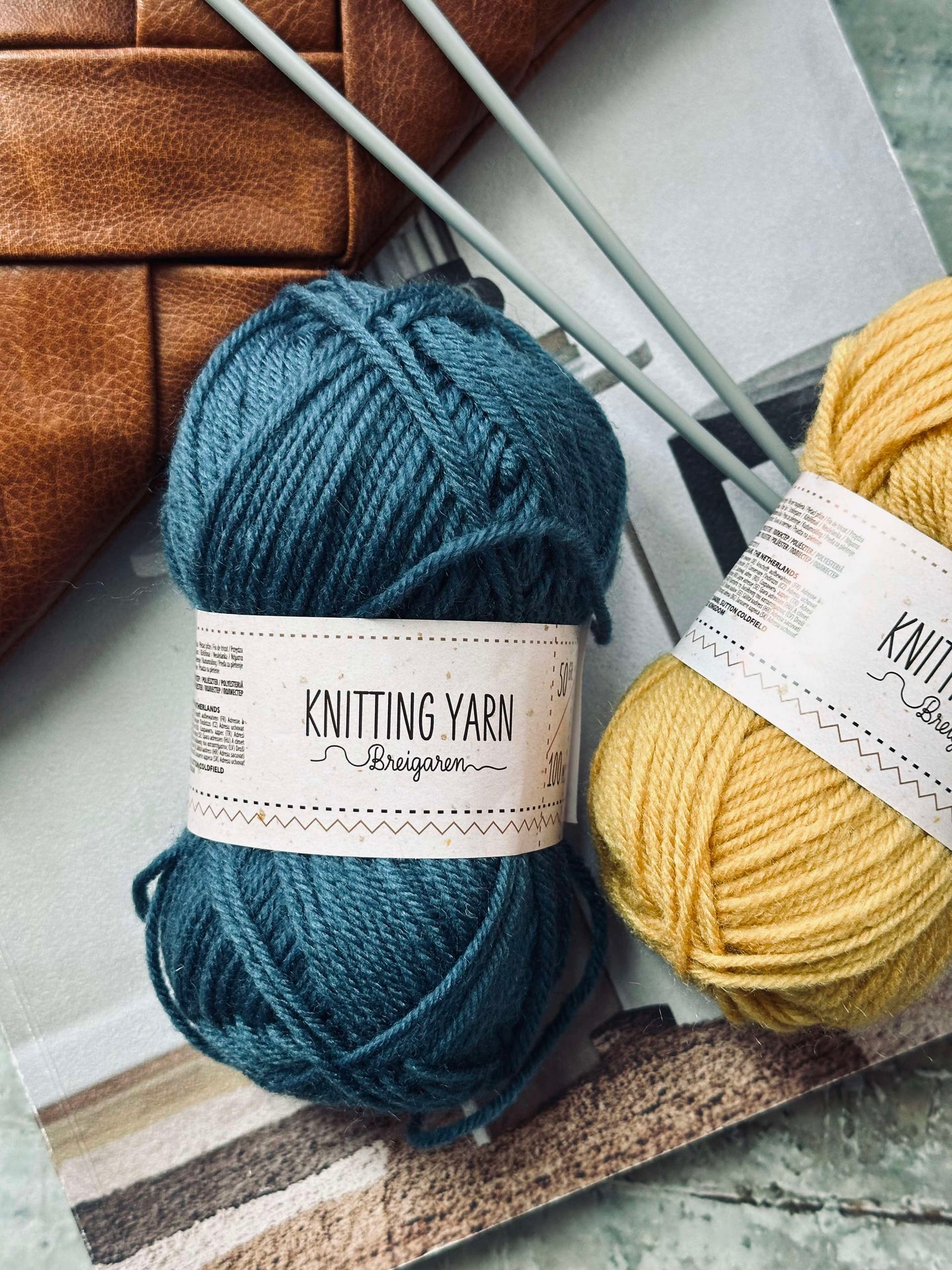 Polyestergarn 50 gram - Petrolblå