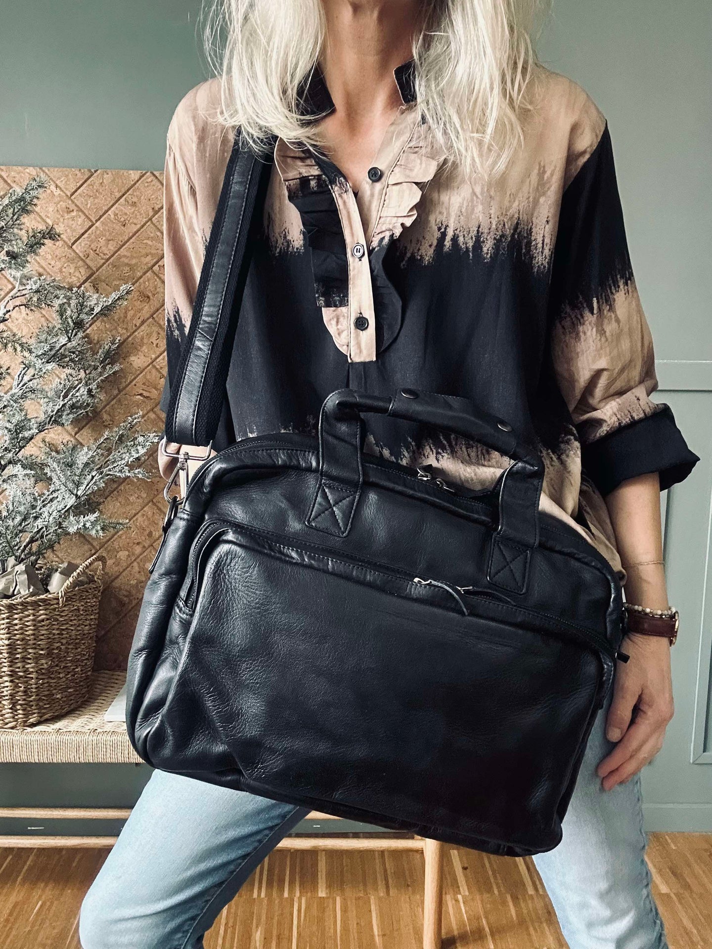 Arbetsväska - Black Cow leather