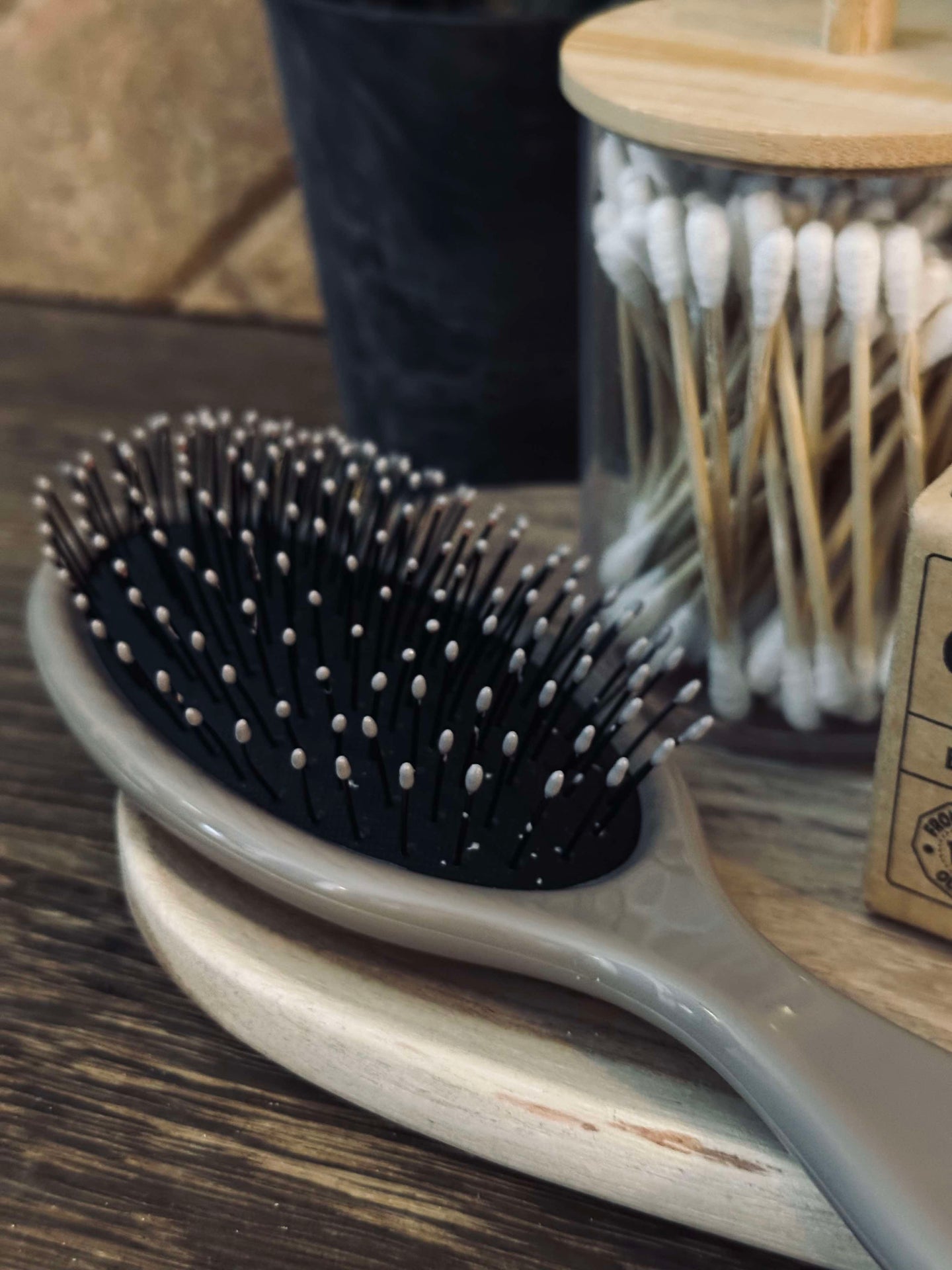 Hårborste Alma Taupe