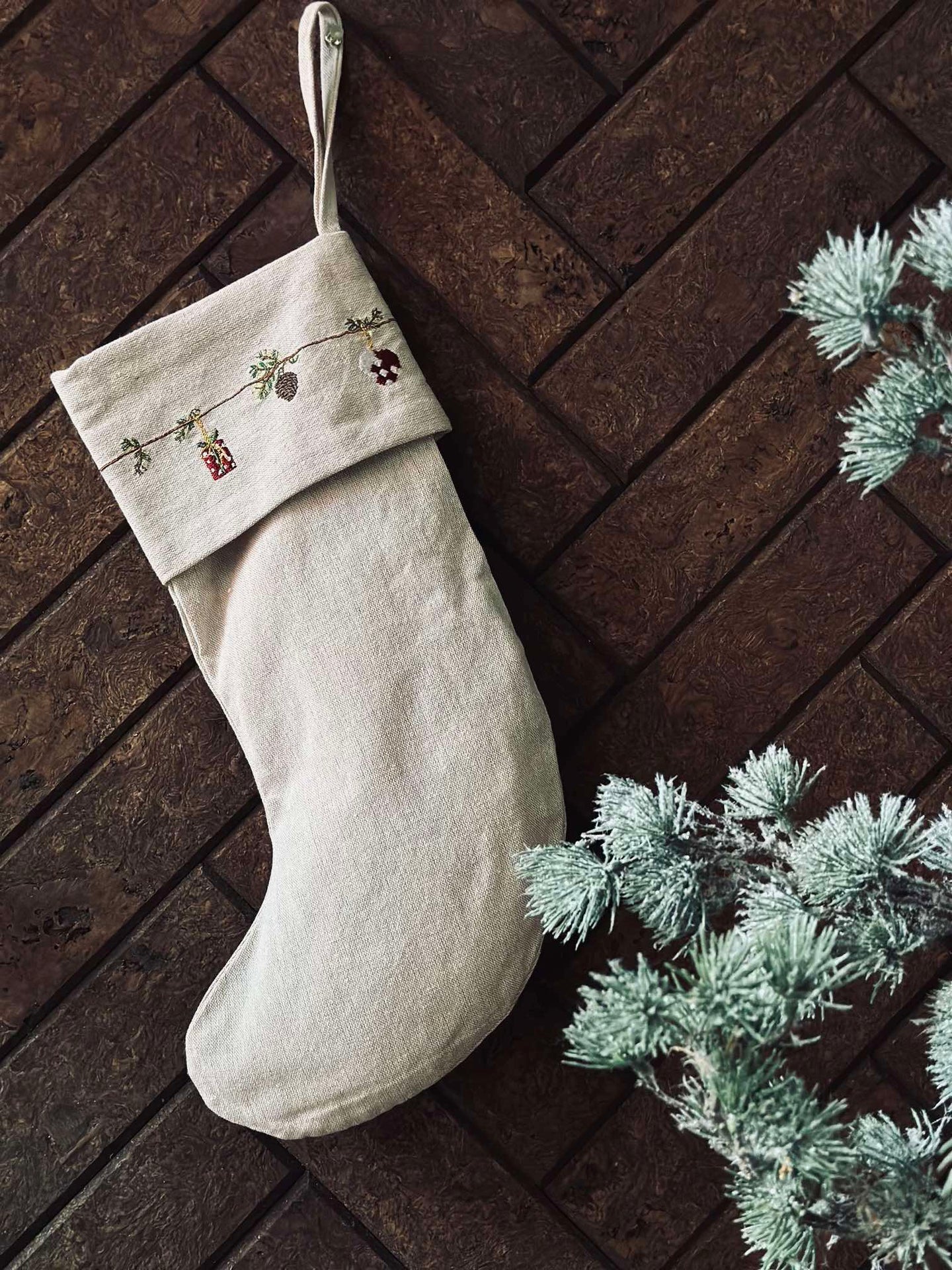 Julstrumpa med broderi